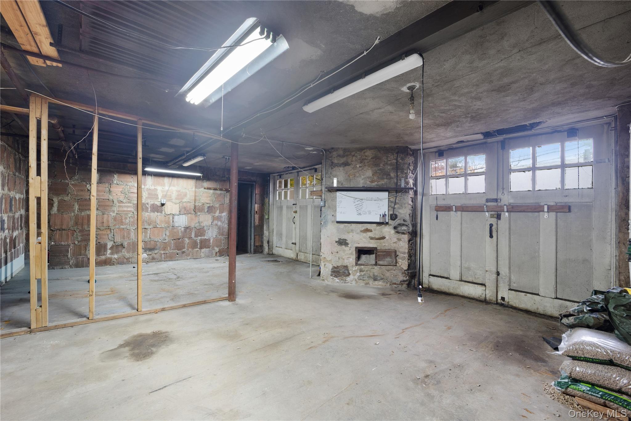 1 Glenwood Avenue, New Rochelle, NY 10801