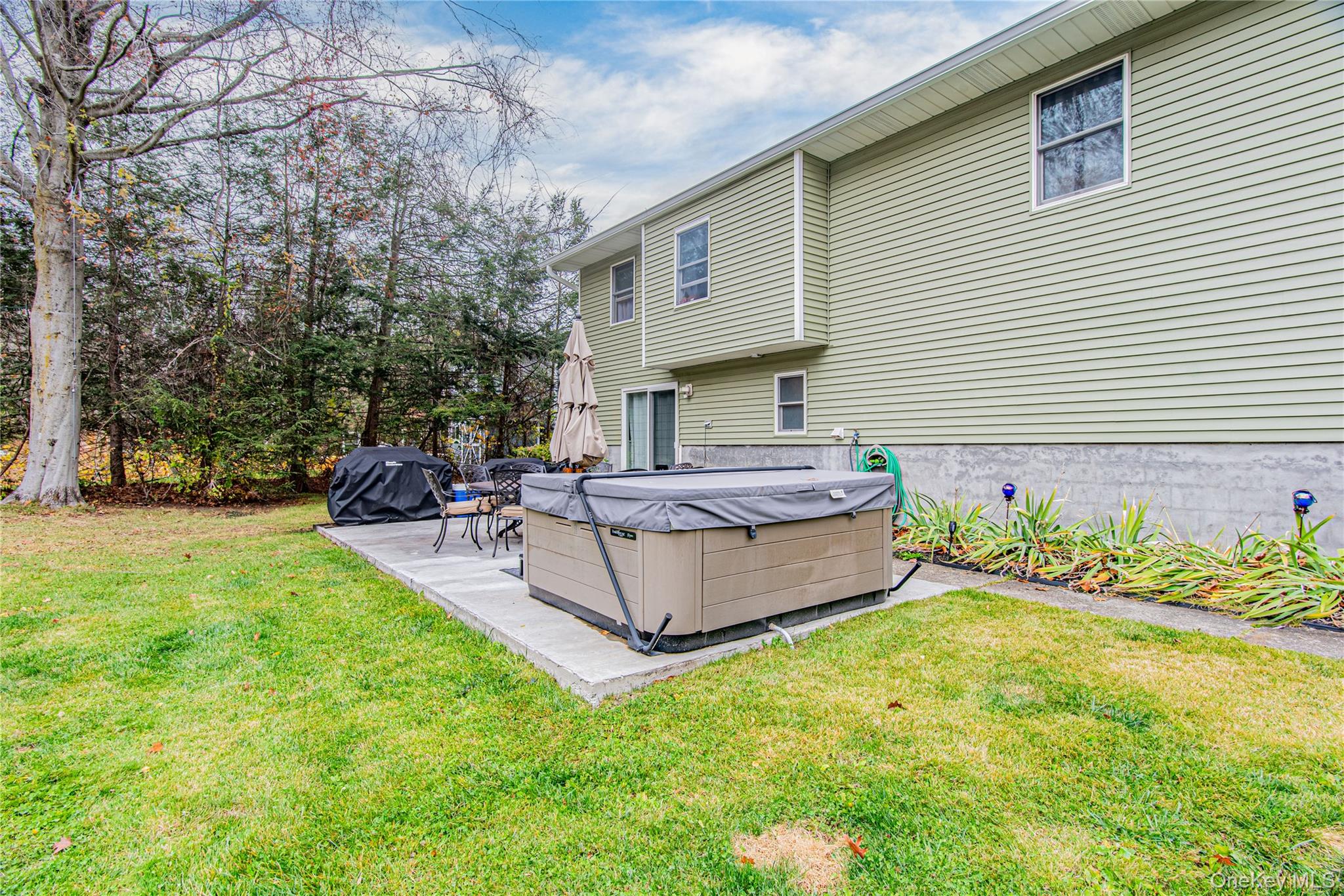 32 Deer Run Road, Poughkeepsie, NY 12603