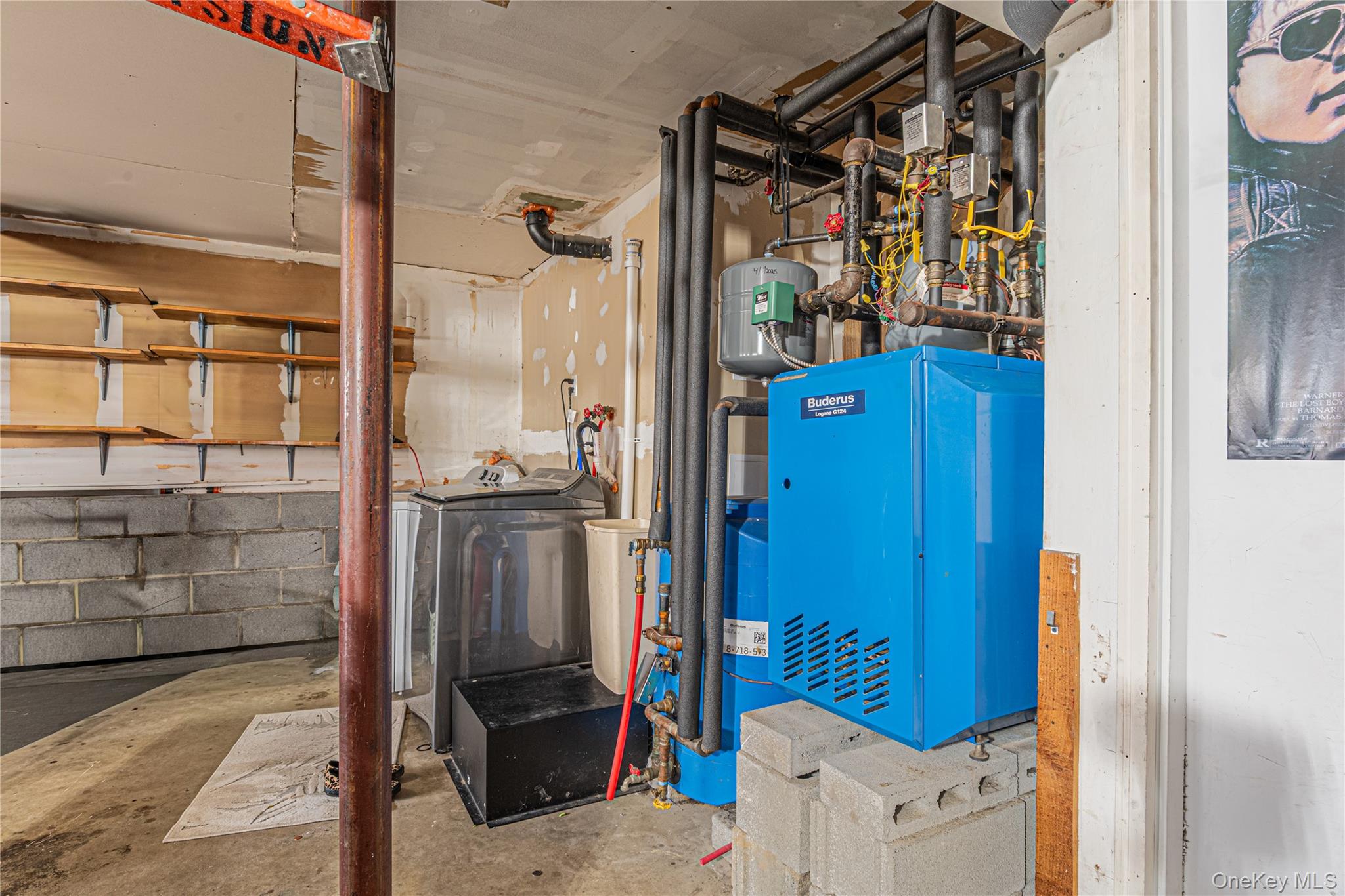 32 Deer Run Road, Poughkeepsie, NY 12603