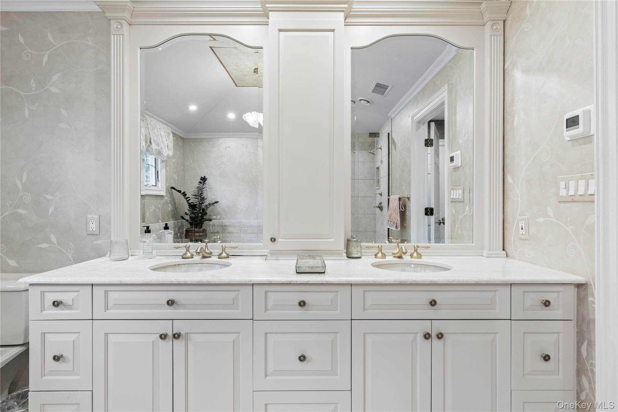 12 Orchard Drive, Woodbury, NY 11797