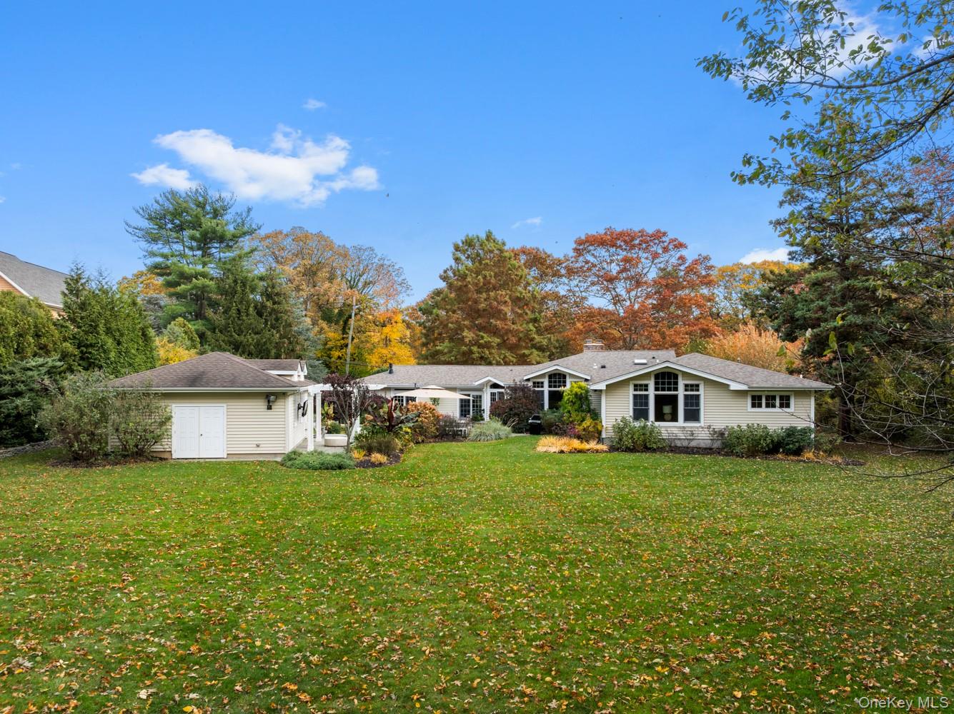 12 Orchard Drive, Woodbury, NY 11797