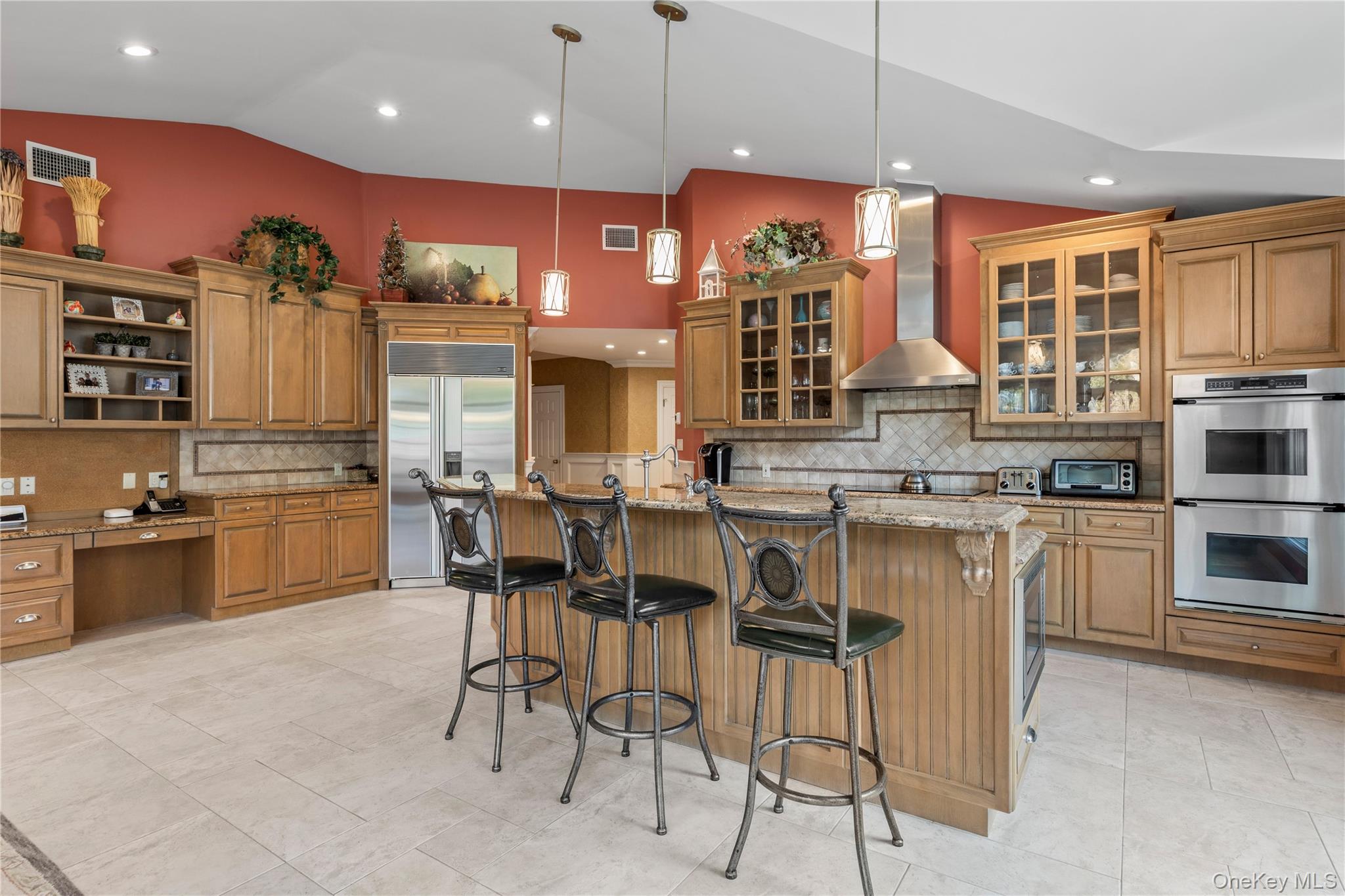 12 Orchard Drive, Woodbury, NY 11797