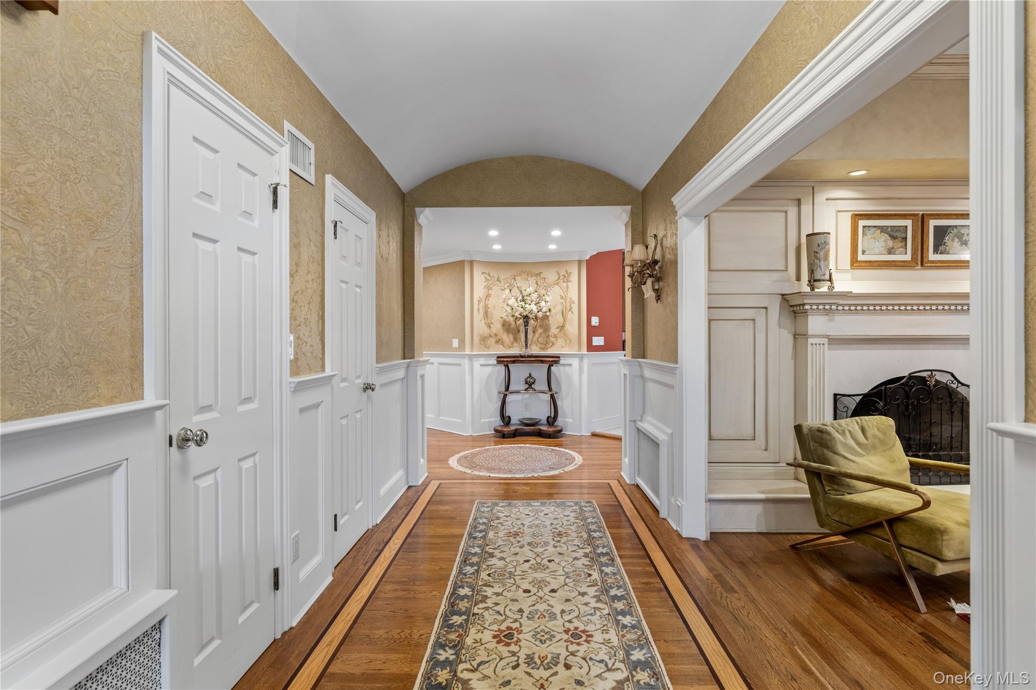 12 Orchard Drive, Woodbury, NY 11797