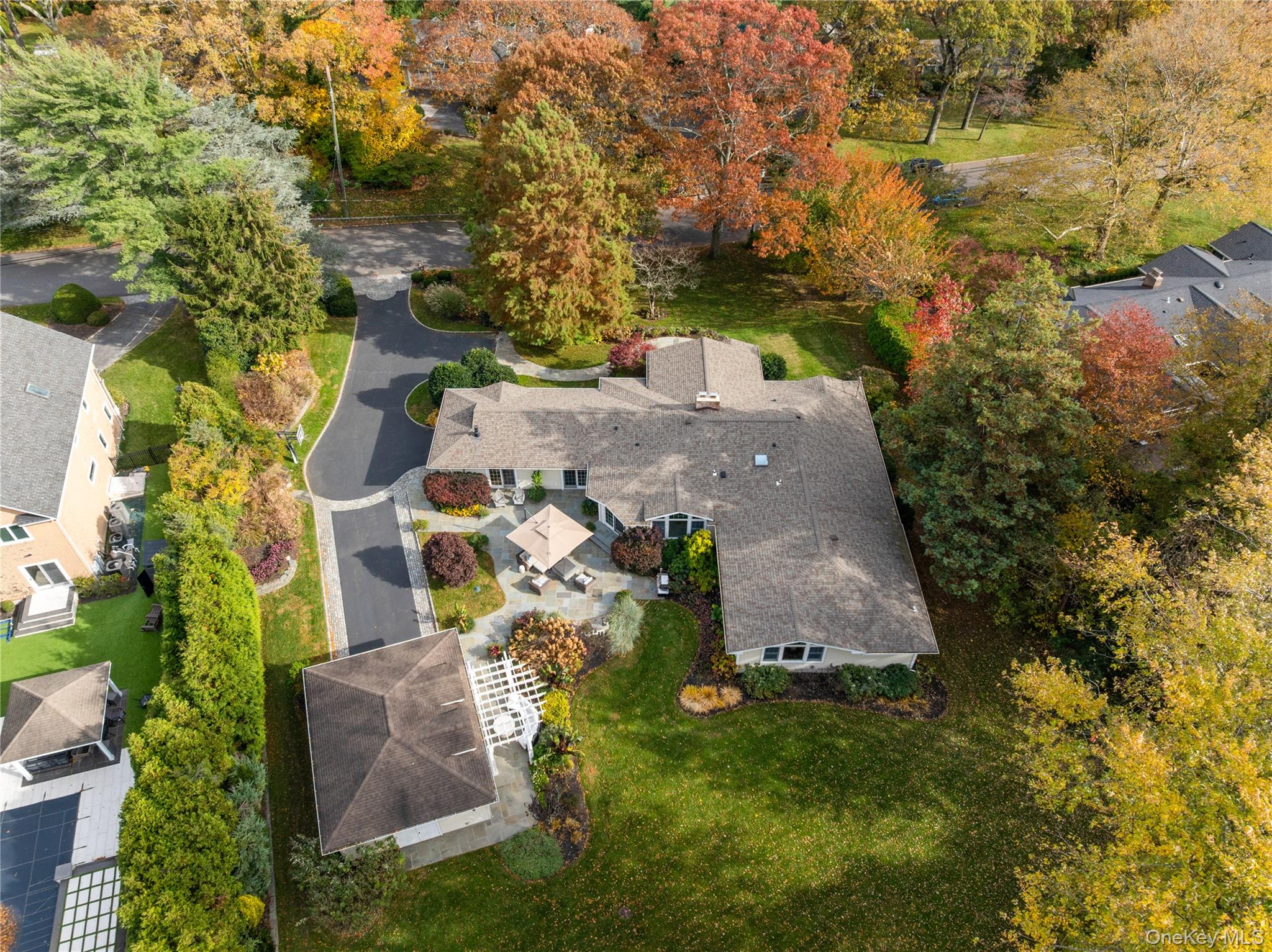 12 Orchard Drive, Woodbury, NY 11797