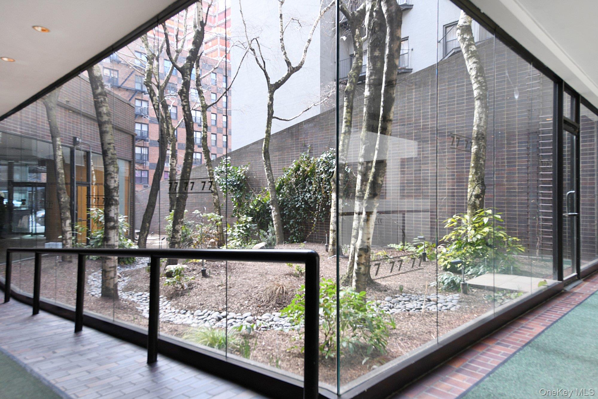 77 Bleecker Street # 105, New York (Manhattan), NY 10012