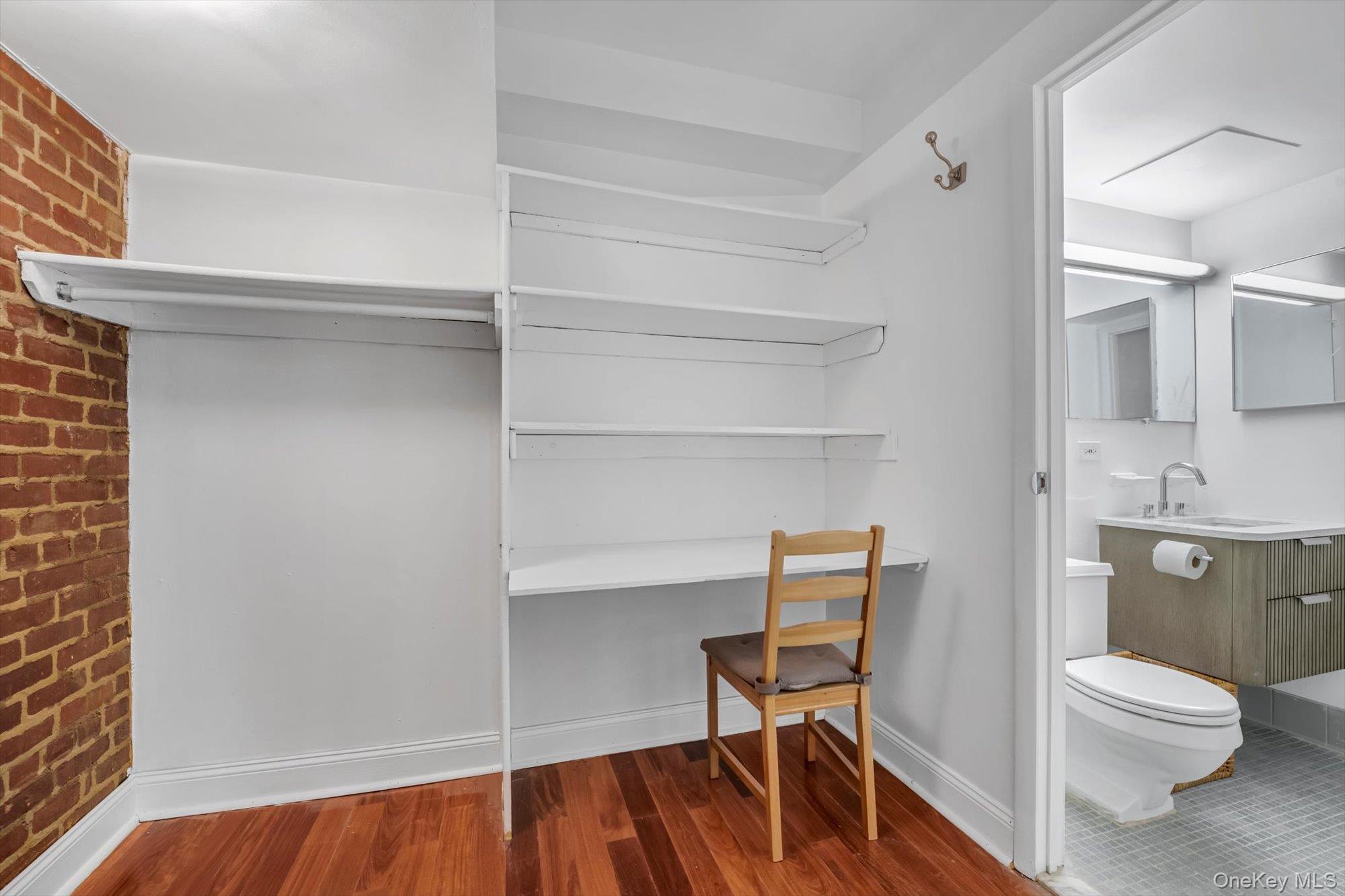 77 Bleecker Street # 105, New York (Manhattan), NY 10012