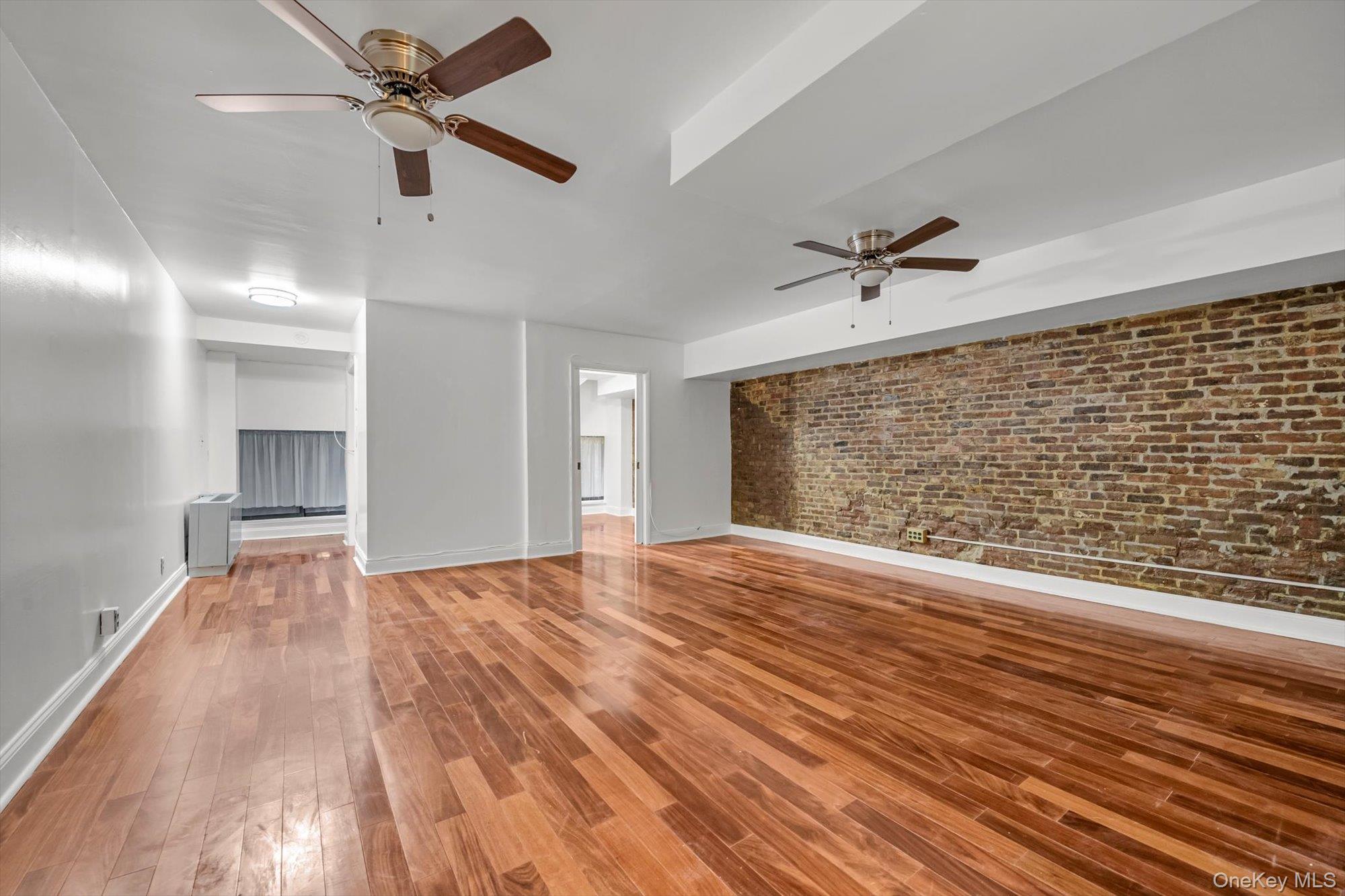 77 Bleecker Street # 105, New York (Manhattan), NY 10012