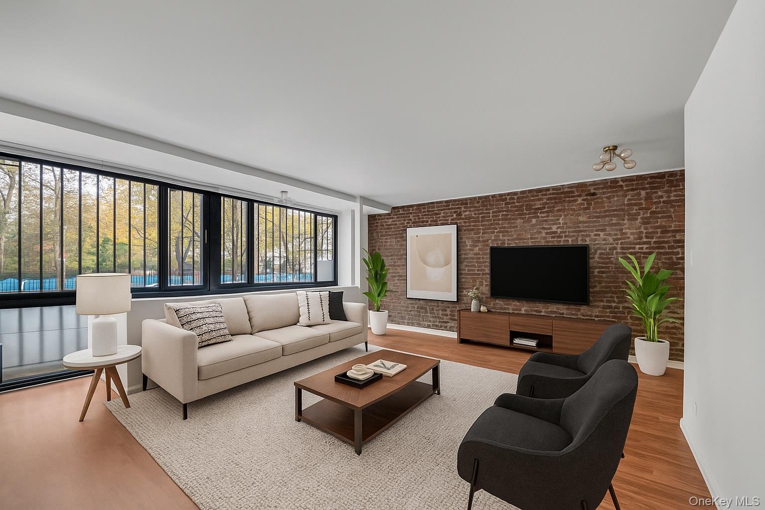 77 Bleecker Street # 105, New York (Manhattan), NY 10012