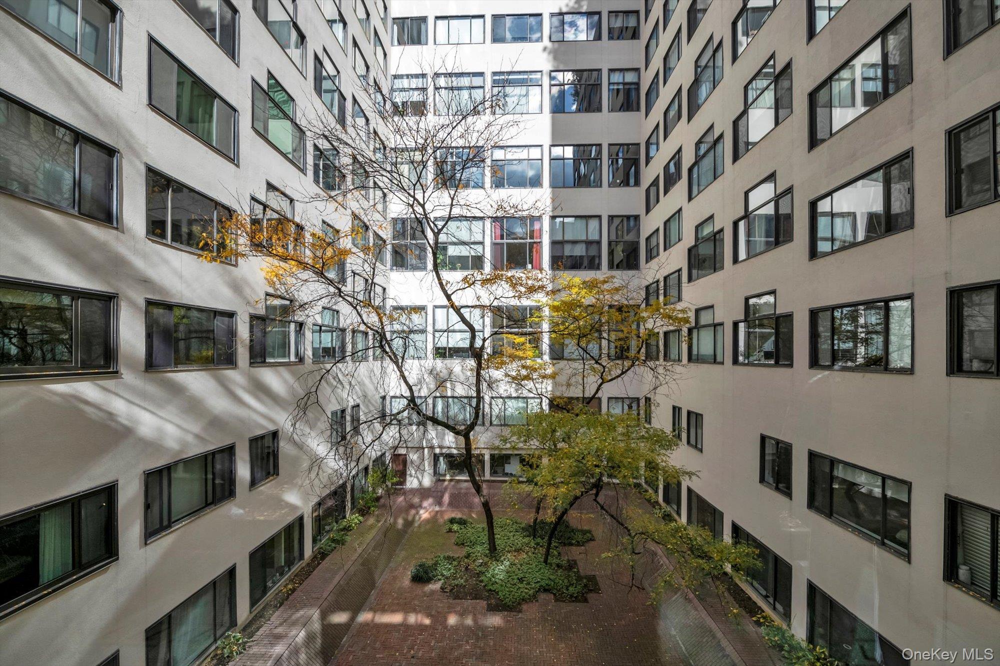 77 Bleecker Street # 105, New York (Manhattan), NY 10012