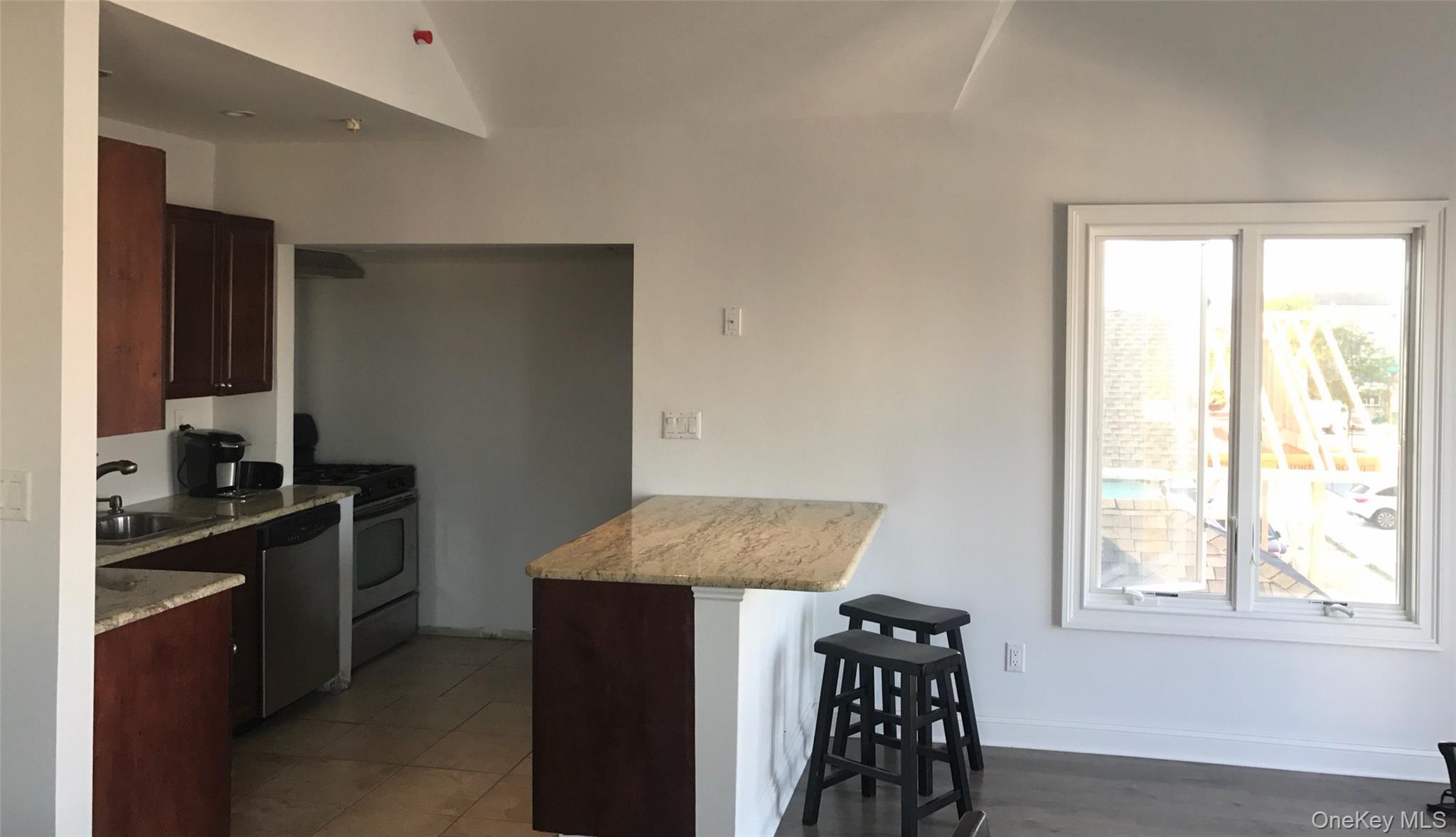 72 Kentucky Street, Long Beach, NY 11561