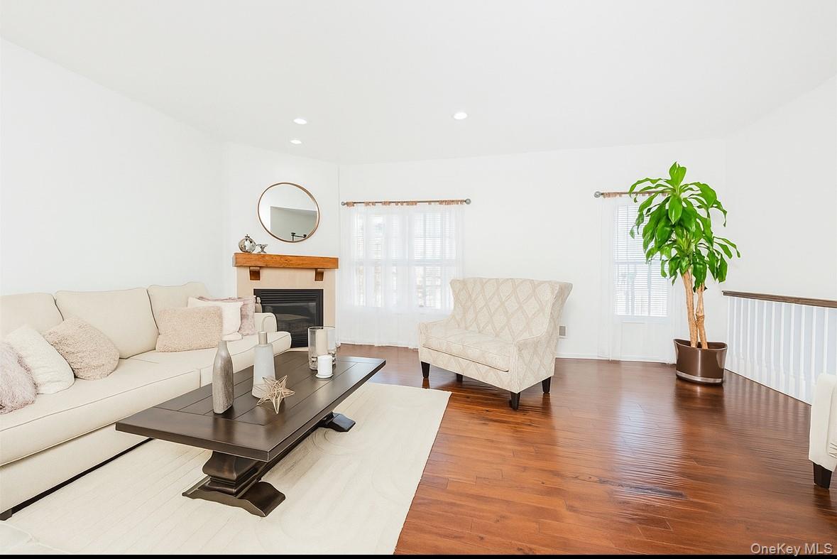 26 Hidden Creek Boulevard, Monroe, NY 10950