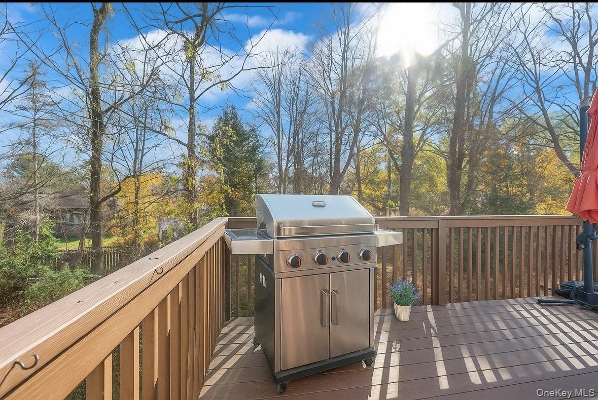 26 Hidden Creek Boulevard, Monroe, NY 10950