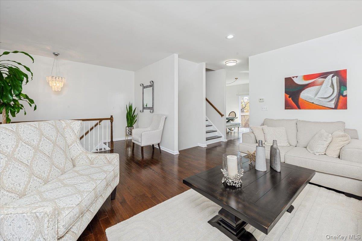 26 Hidden Creek Boulevard, Monroe, NY 10950