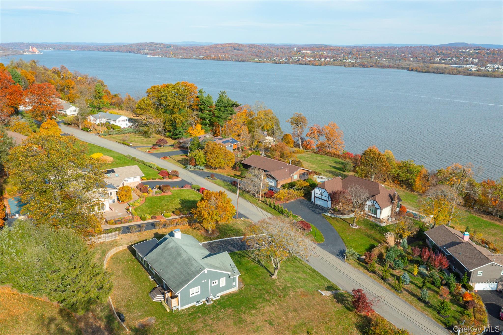 39 Susan Drive, Balmville, NY 12550