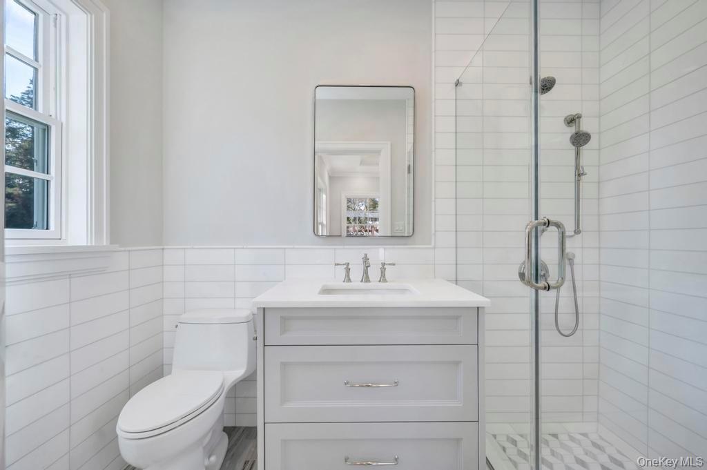 207 Mill Spring Road, Manhasset, NY 11030