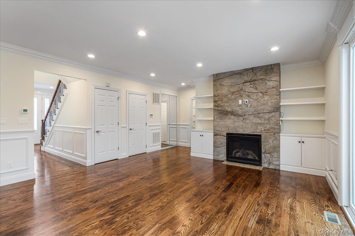 55 Fieldstone Drive, Syosset, NY 11791