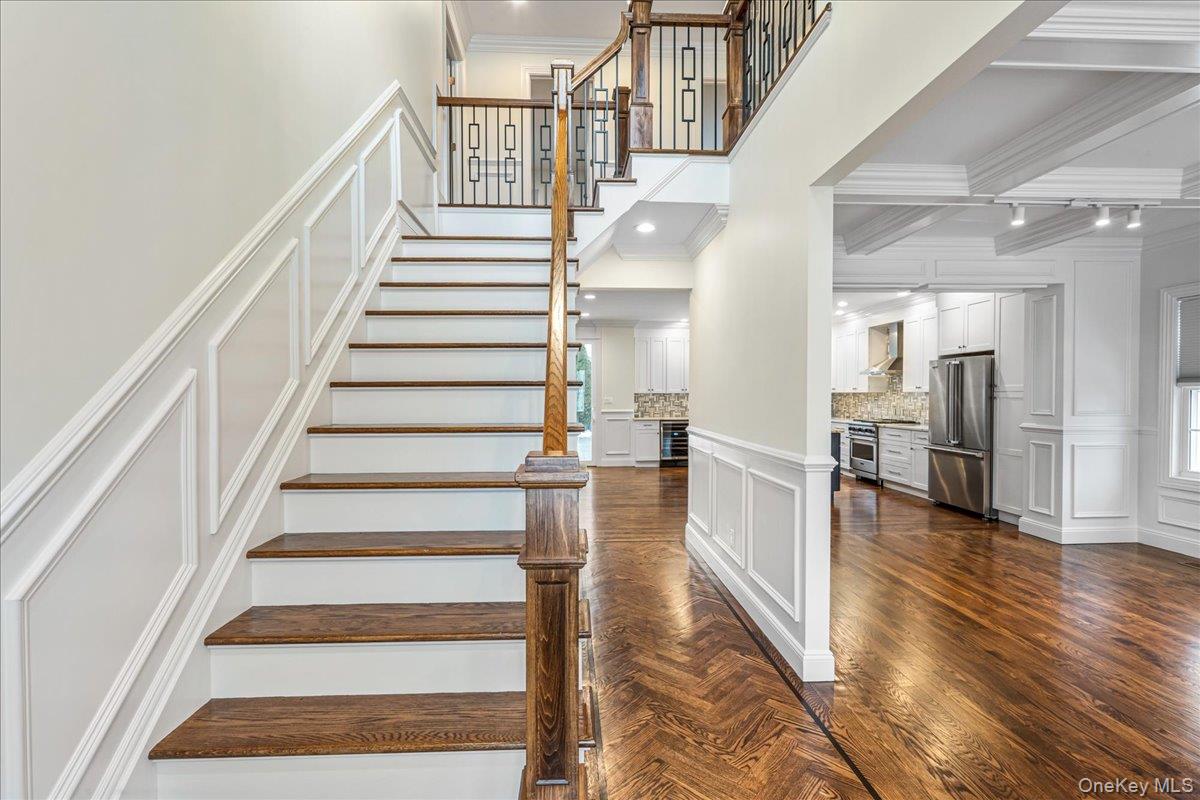 55 Fieldstone Drive, Syosset, NY 11791