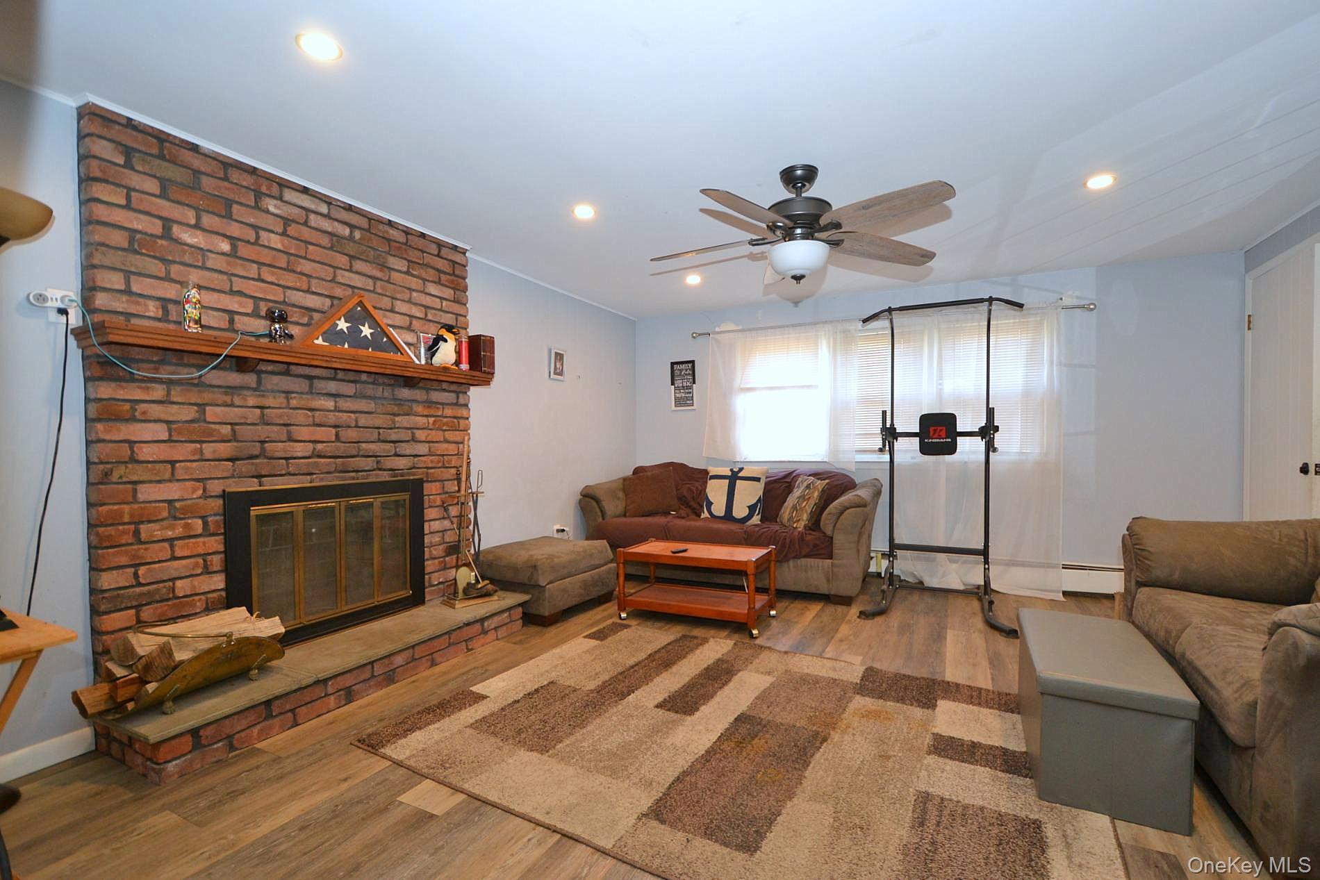 254 Dare Road, Selden, NY 11784