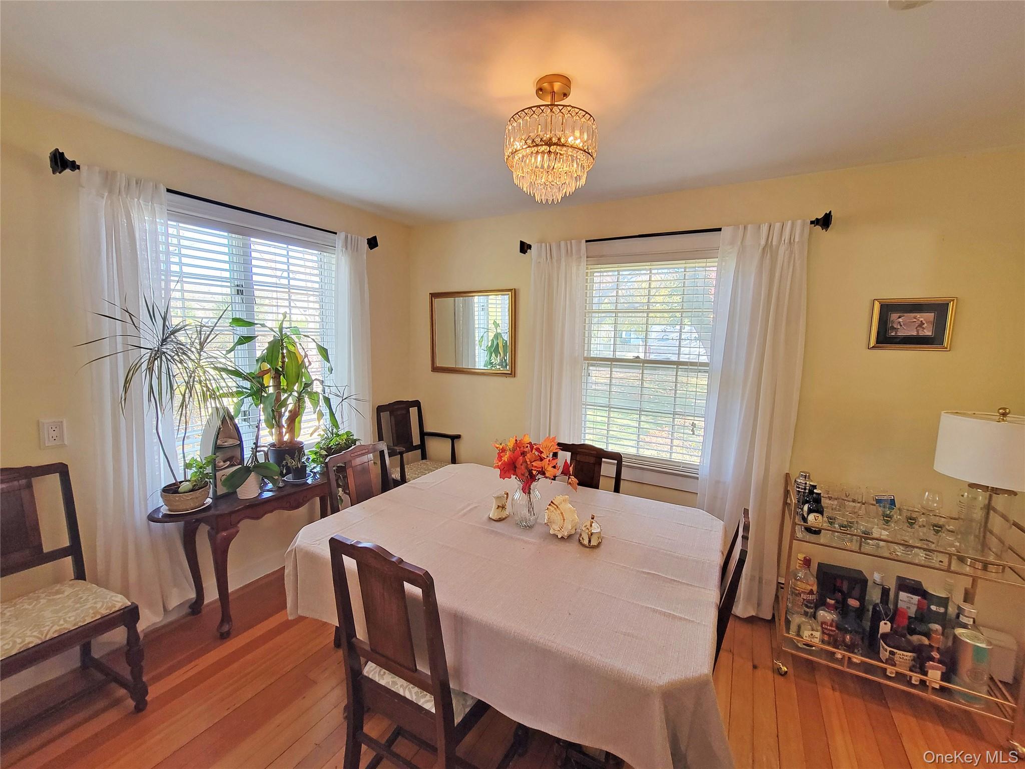 76 Bayport Ave Avenue, Bayport, NY 11705