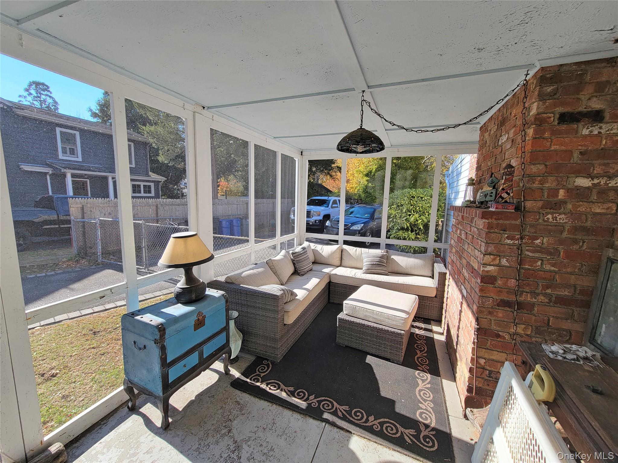 76 Bayport Ave Avenue, Bayport, NY 11705