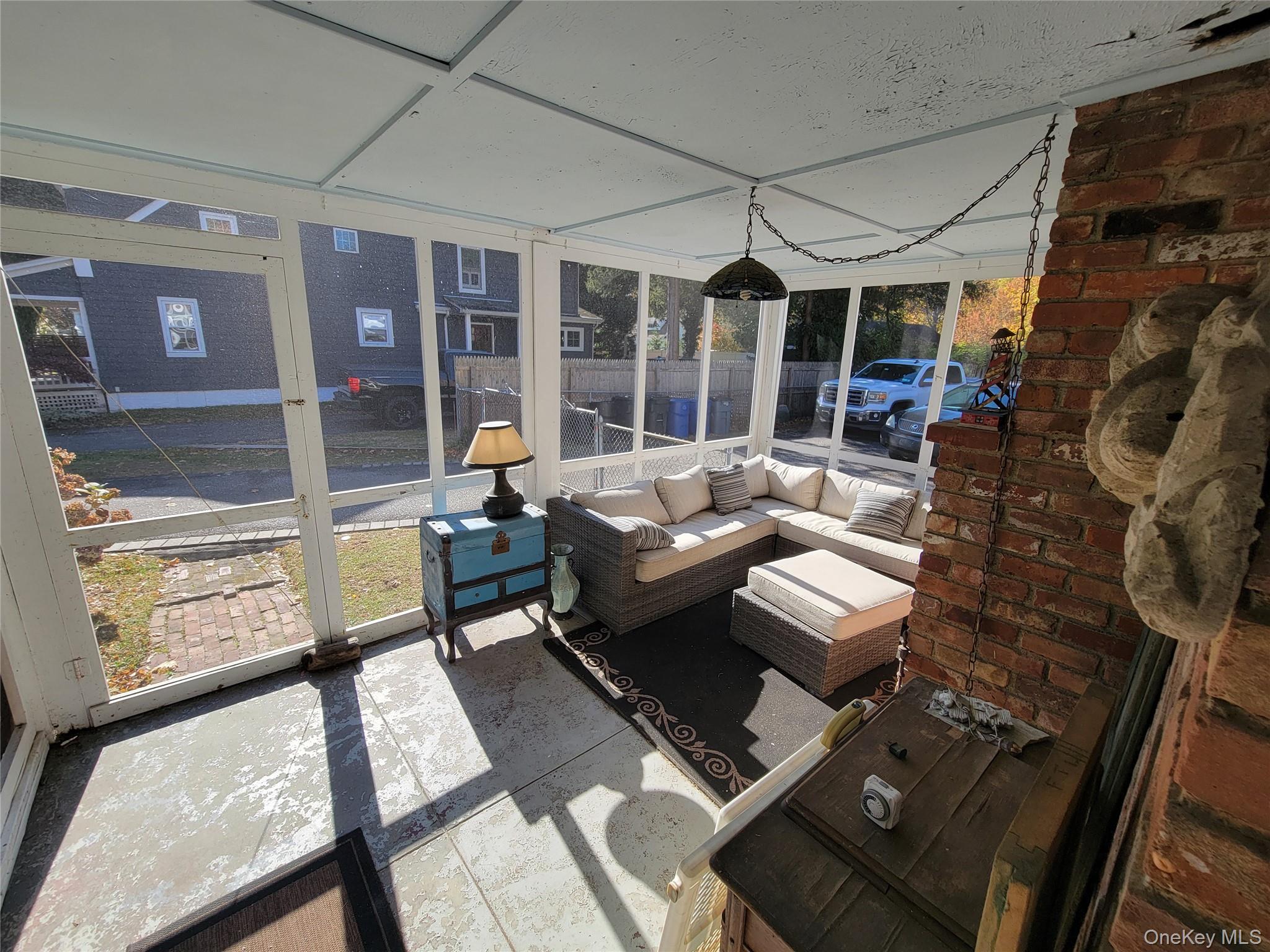 76 Bayport Ave Avenue, Bayport, NY 11705