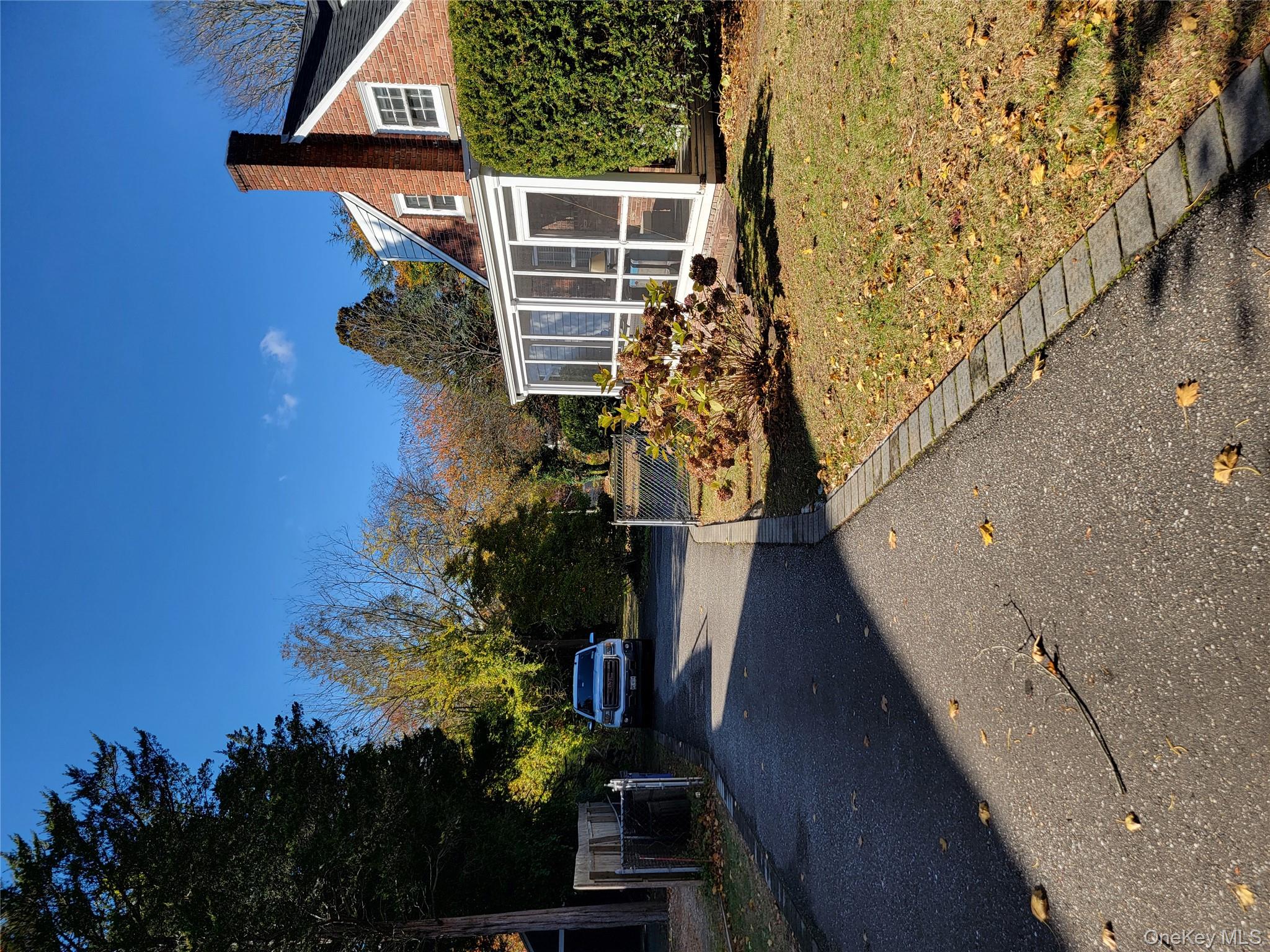 76 Bayport Ave Avenue, Bayport, NY 11705