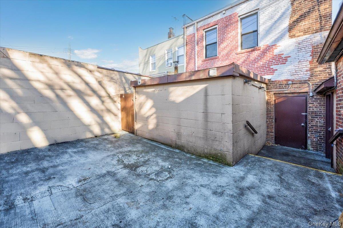 49-04 69th Street, Woodside, NY 11377