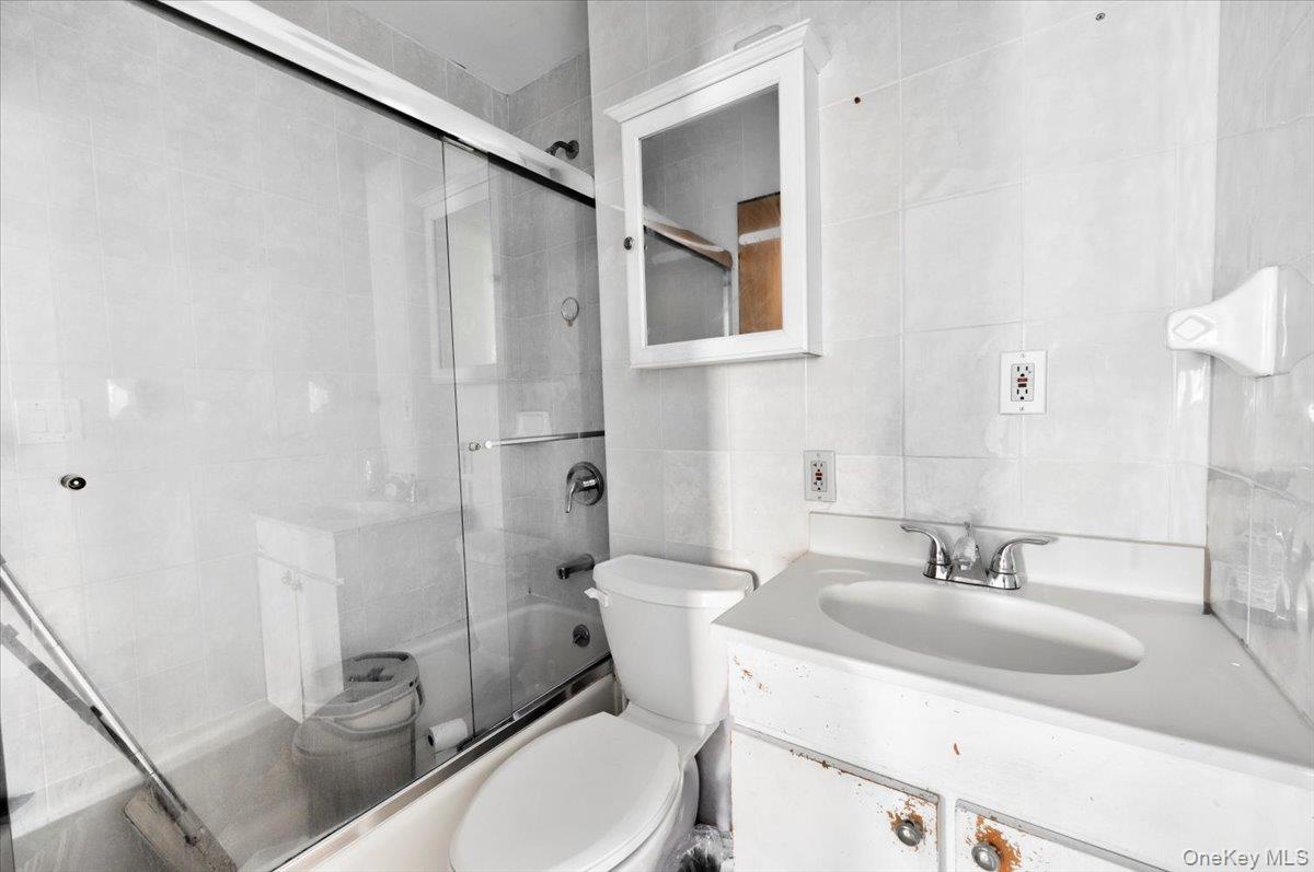 49-04 69th Street, Woodside, NY 11377