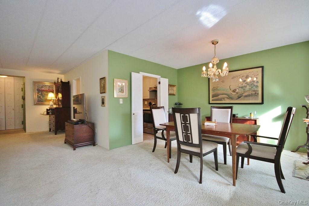 30 Greenridge Avenue # 3G, White Plains, NY 10605