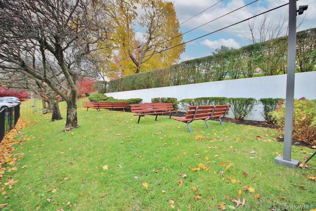 30 Greenridge Avenue # 3G, White Plains, NY 10605