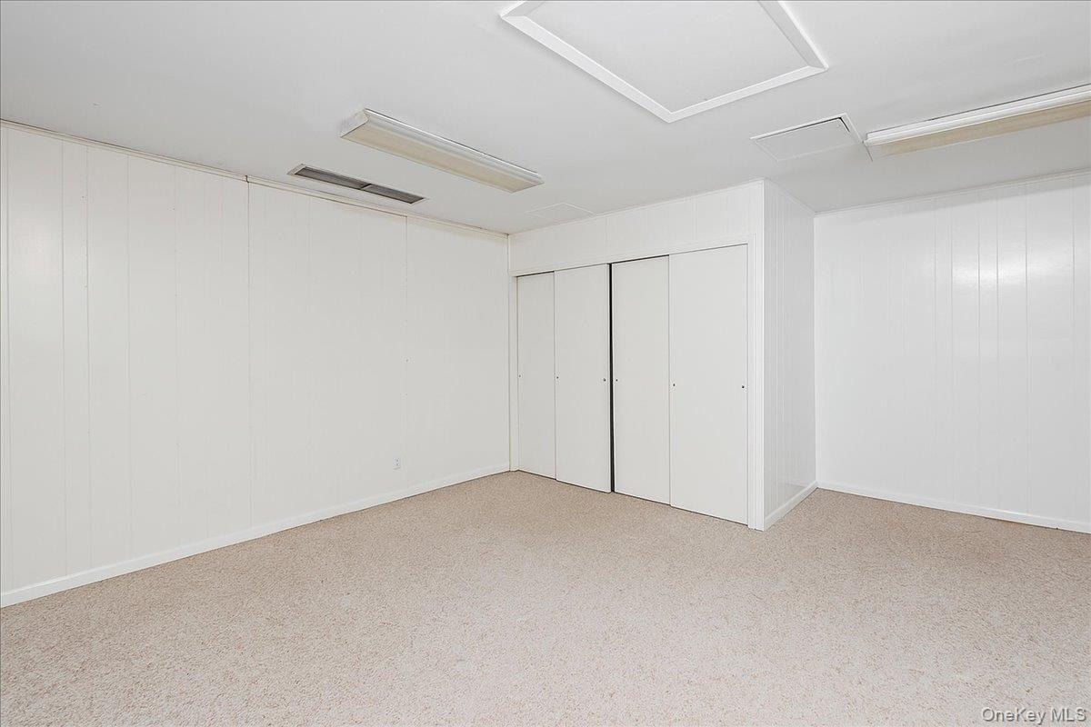 17-09 215 Street # TH45, Bayside, NY 11360