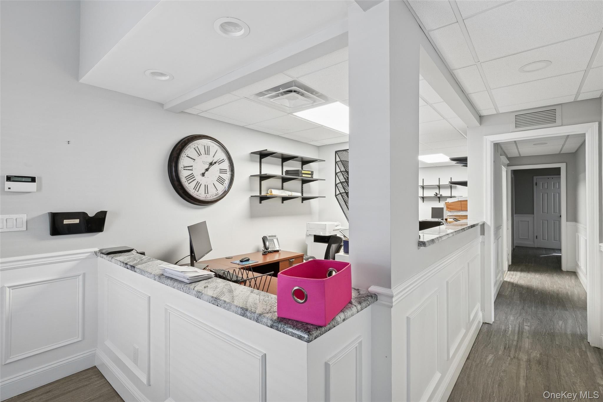 12 Manor Road, Smithtown, NY 11787