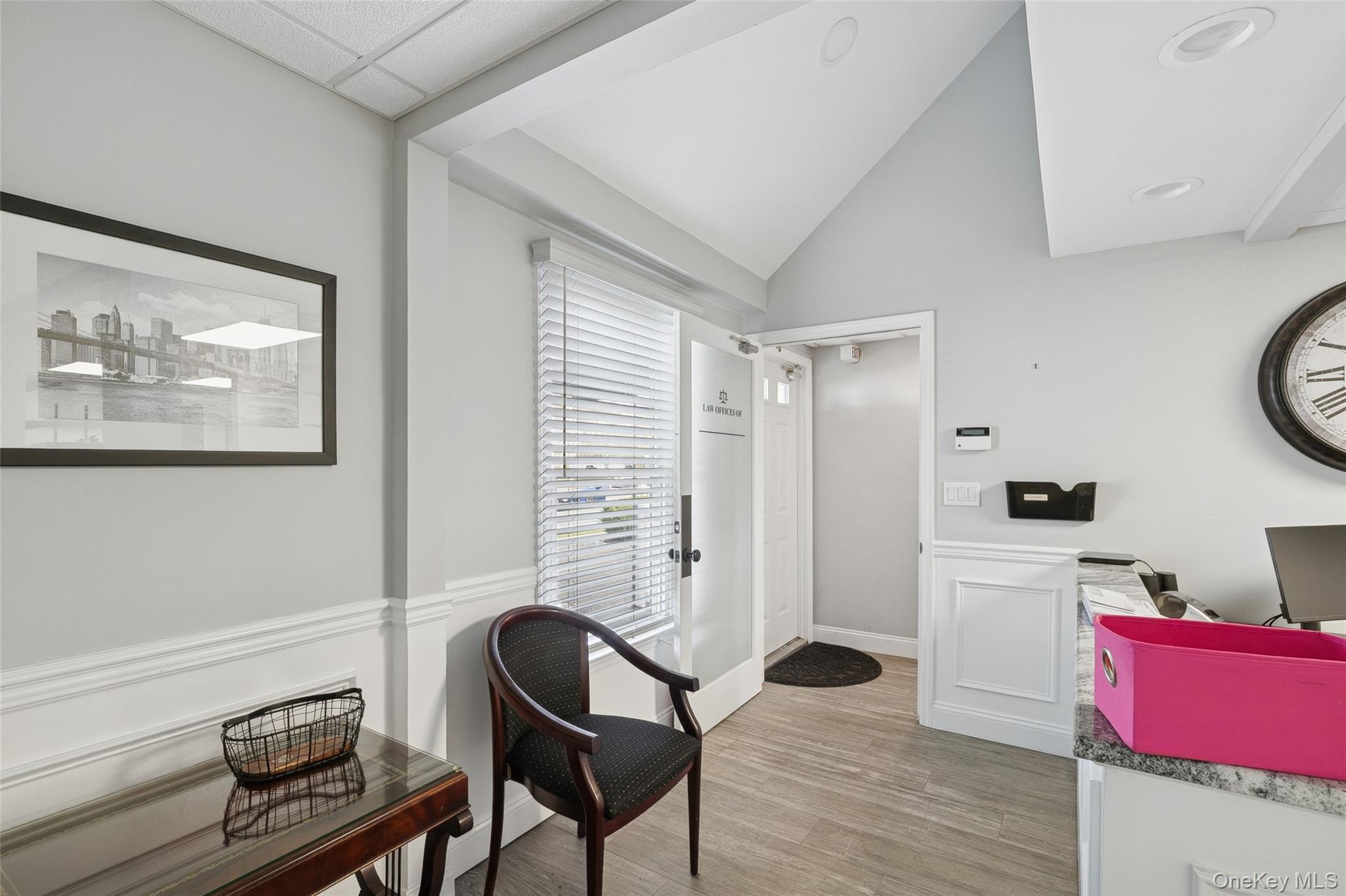 12 Manor Road, Smithtown, NY 11787