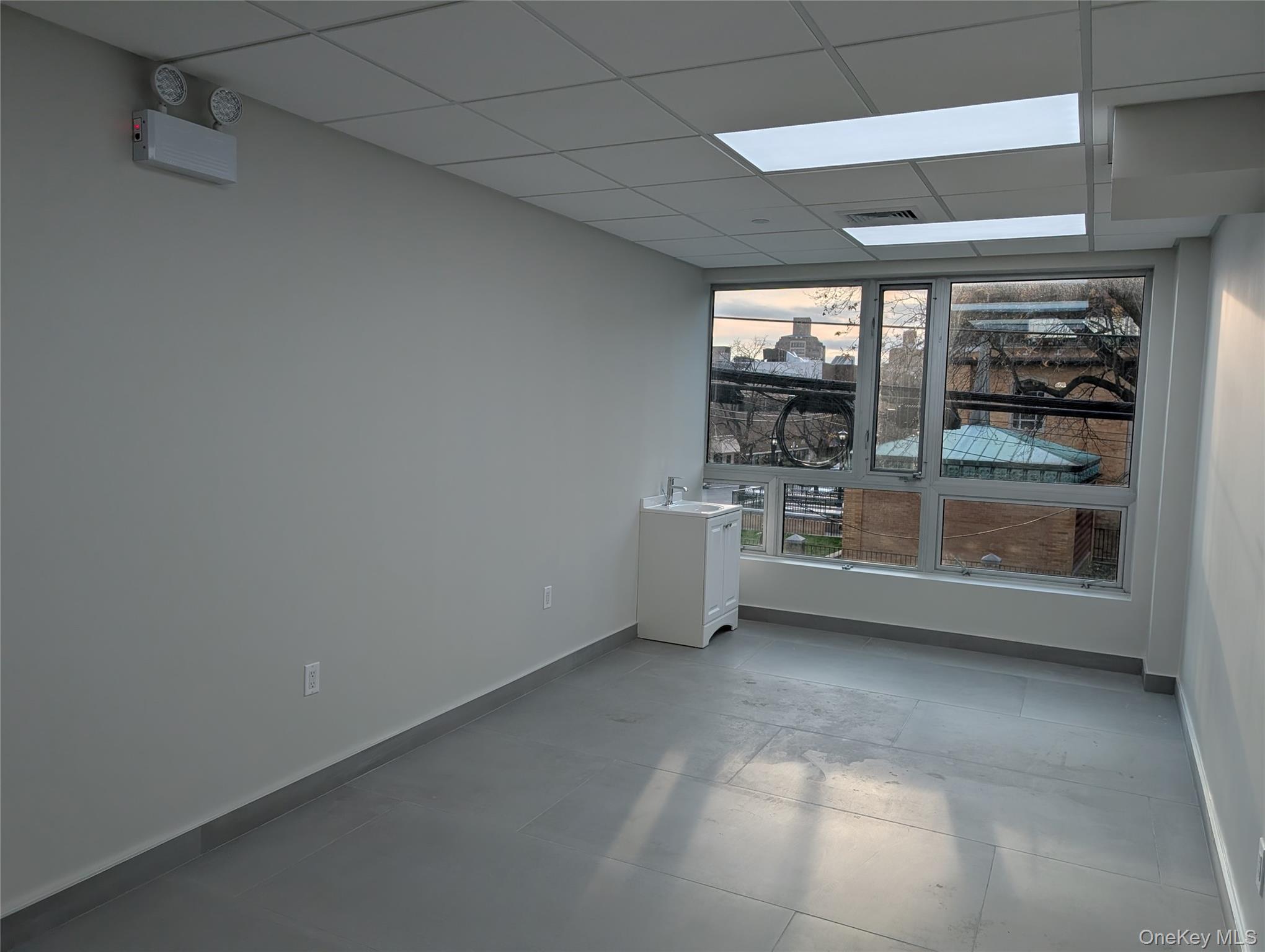 41-23 Union Street # 2F-B3, Flushing, NY 11355