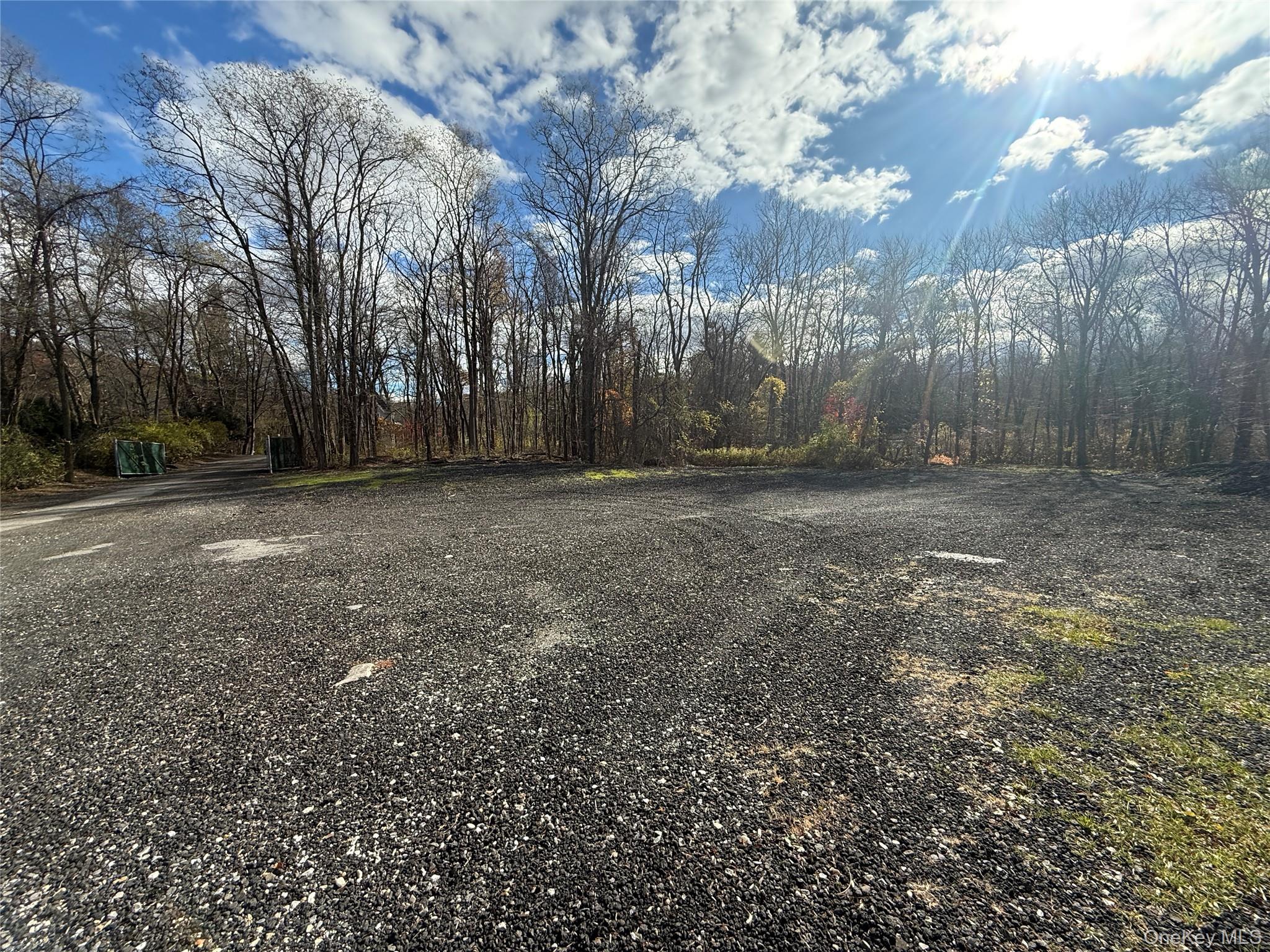 16 Ernest Lane, Mahopac, NY 10541