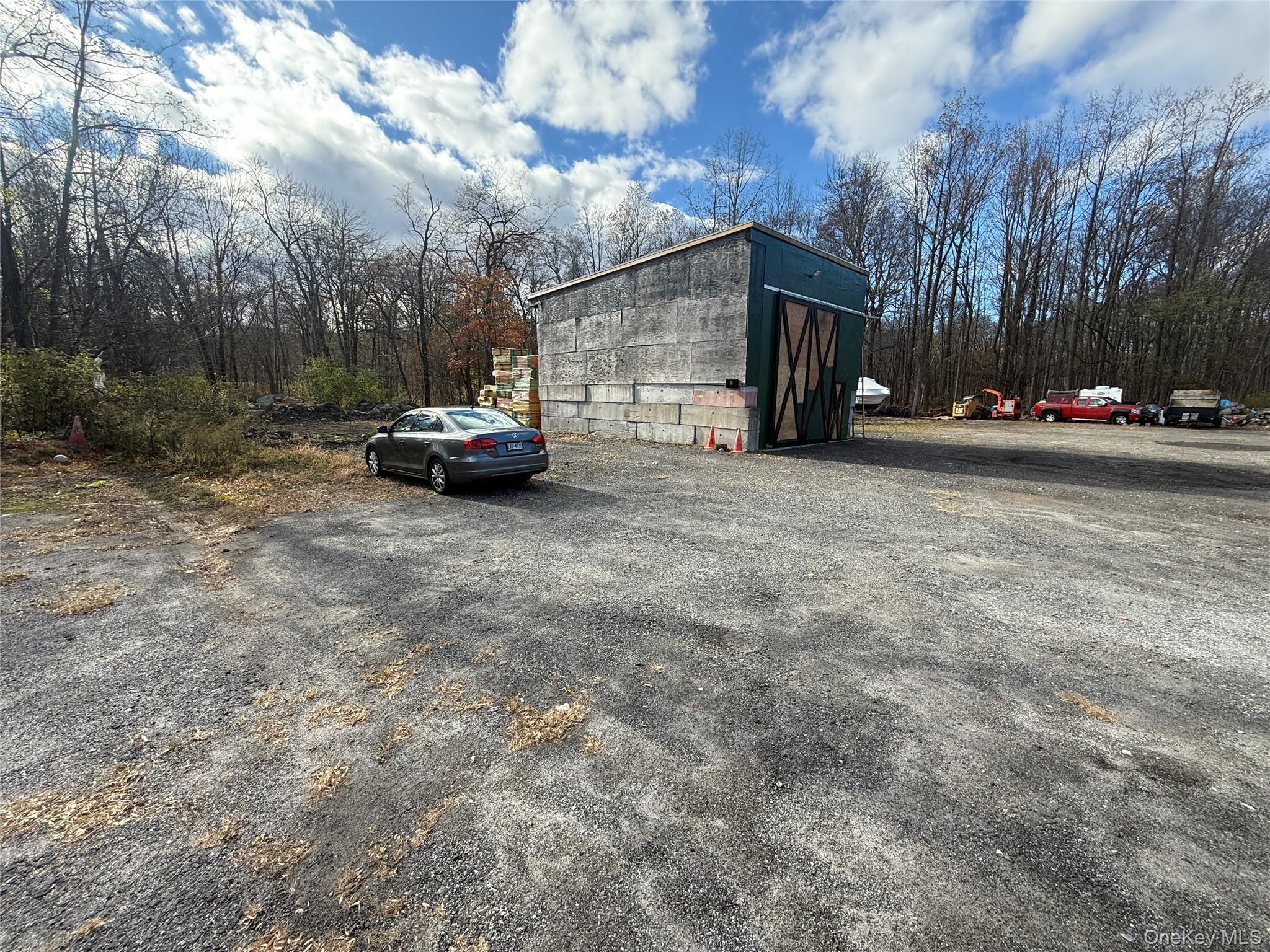 16 Ernest Lane, Mahopac, NY 10541