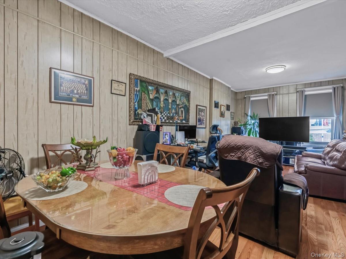 225 Hale Avenue # HSE, Brooklyn, NY 11208