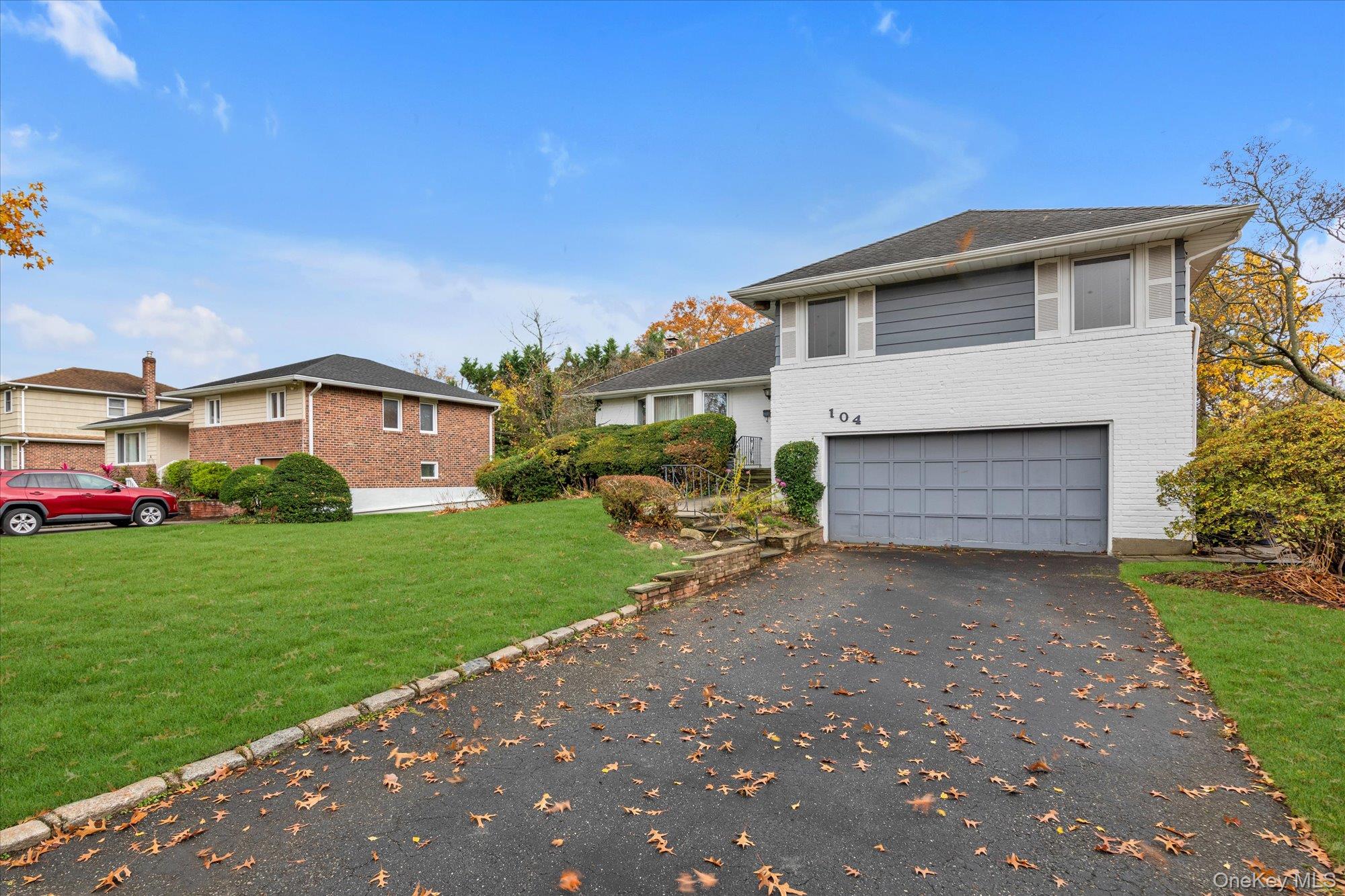 104 Olive Lane, New Hyde Park, NY 11040