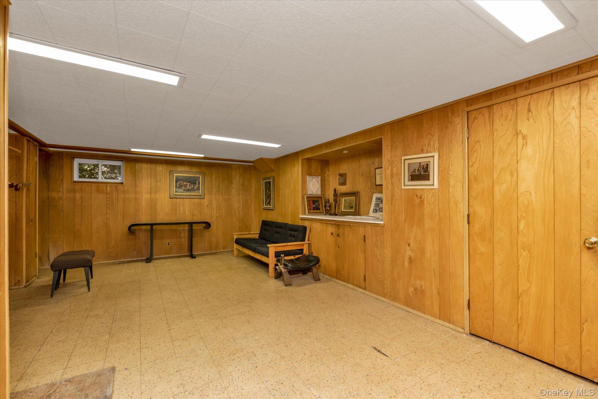 104 Olive Lane, New Hyde Park, NY 11040