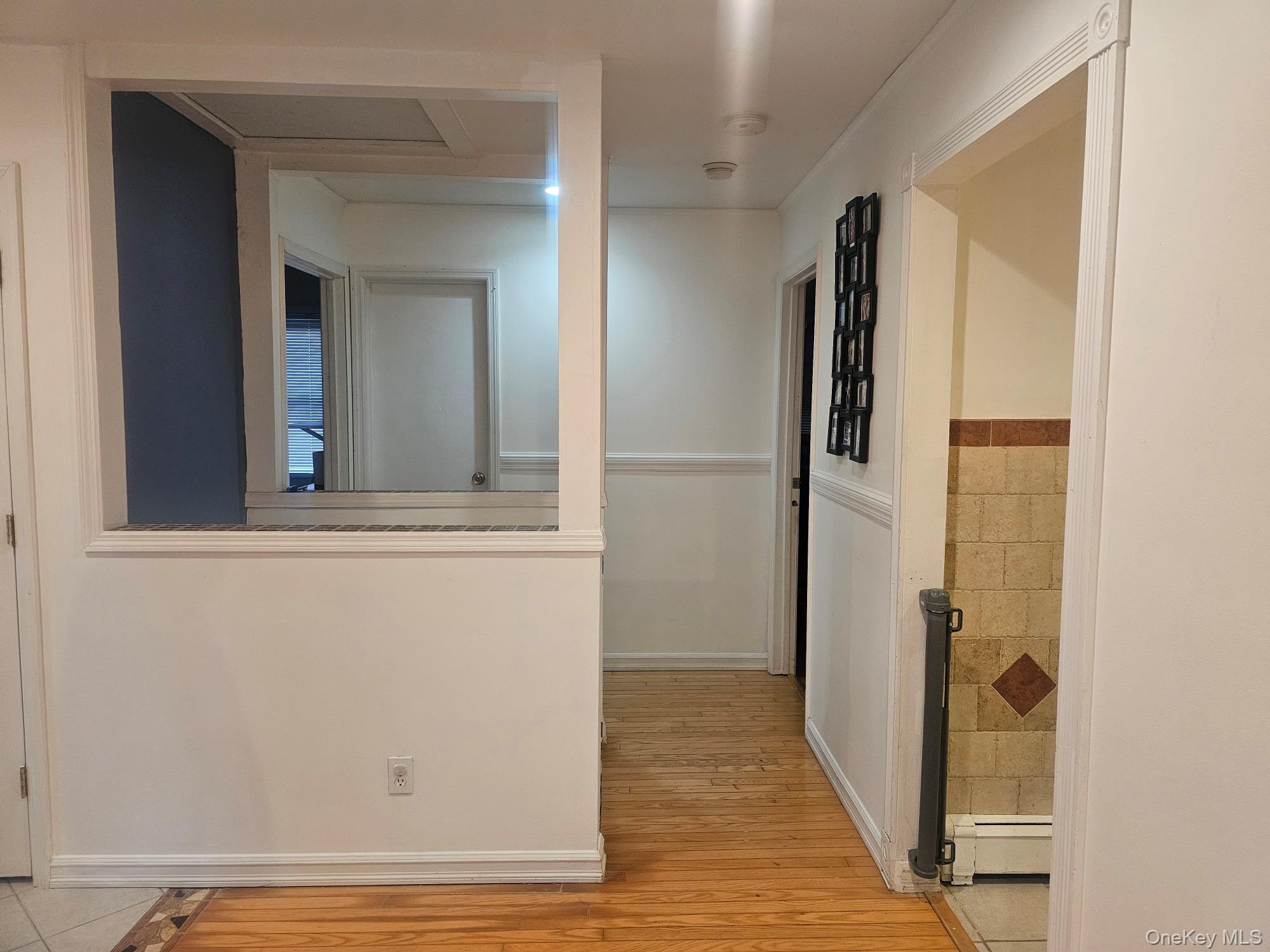 11 Edgewood Avenue, Farmingville, NY 11738