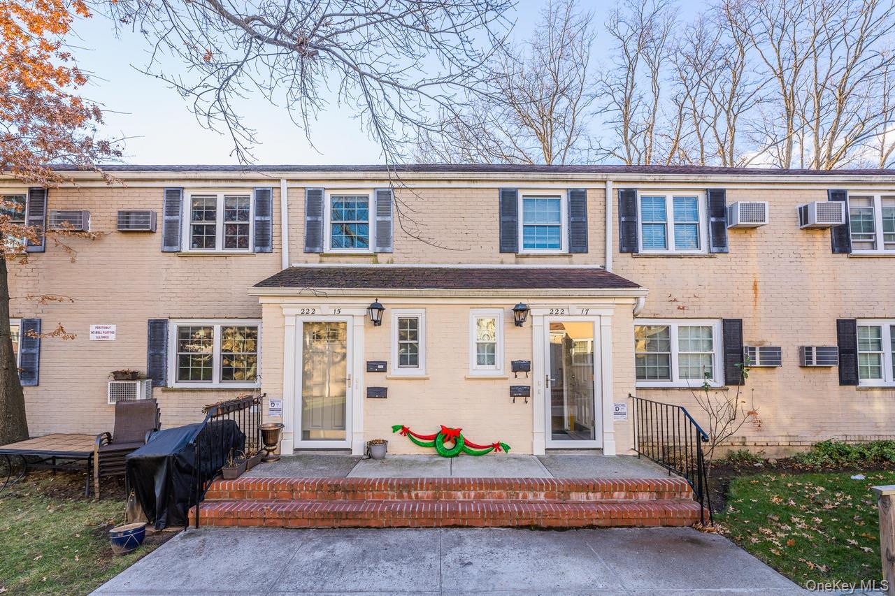 222-17 69th Avenue # 17A, Oakland Gardens, NY 11364