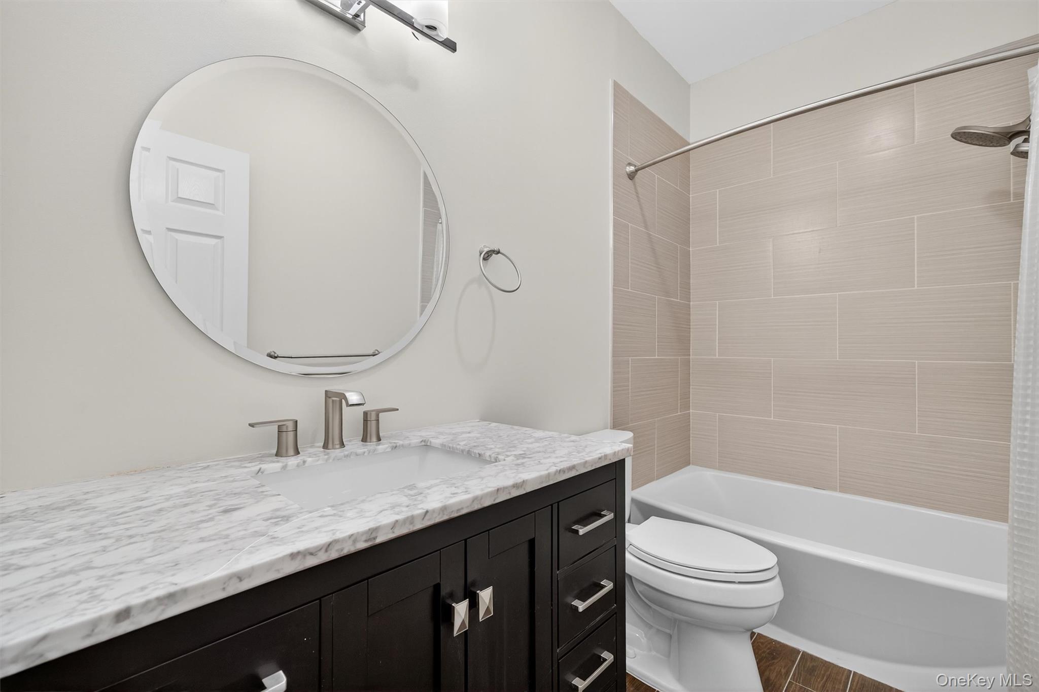 34 Alexander Court, Nanuet, NY 10954