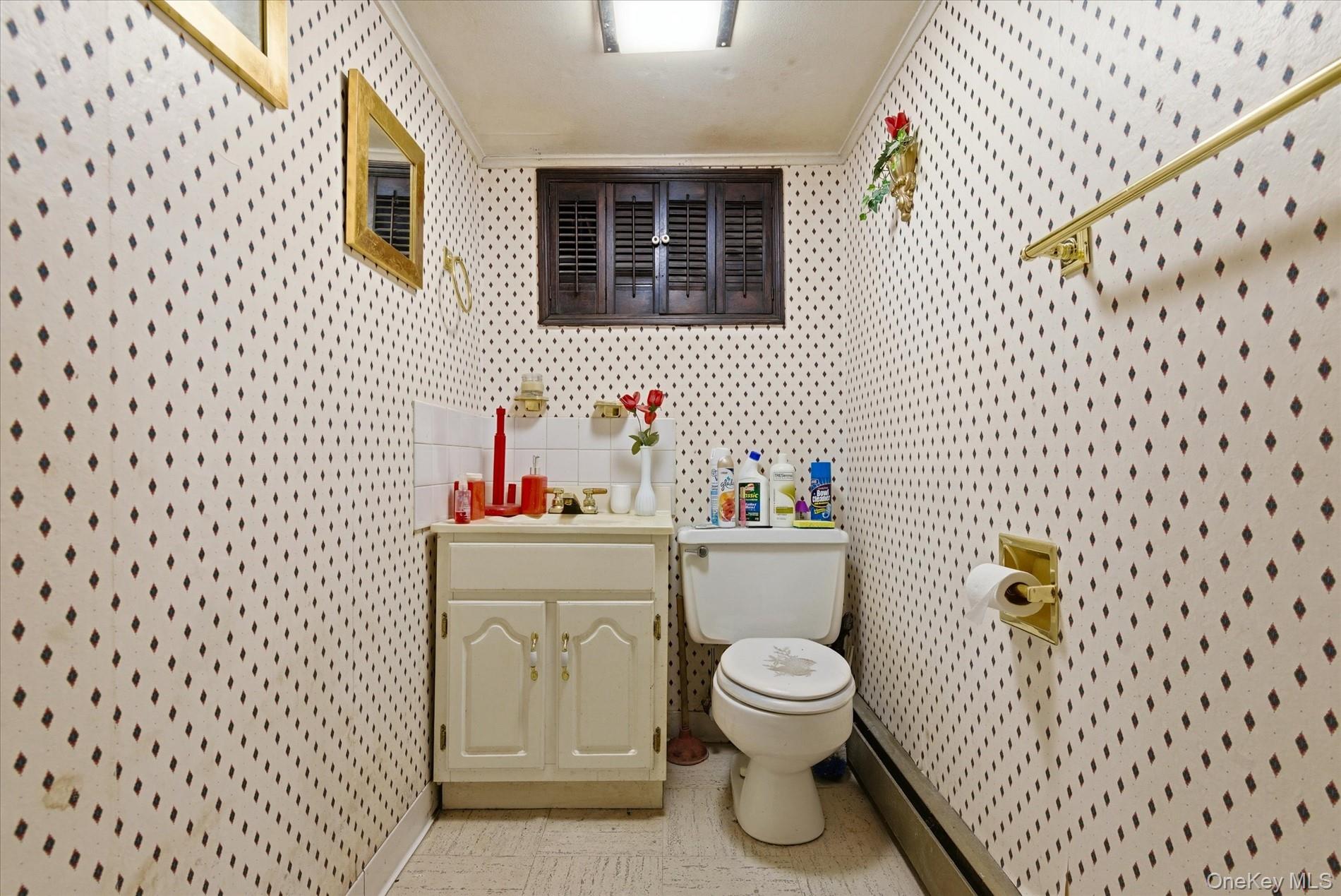 519 Chester Street, Uniondale, NY 11553