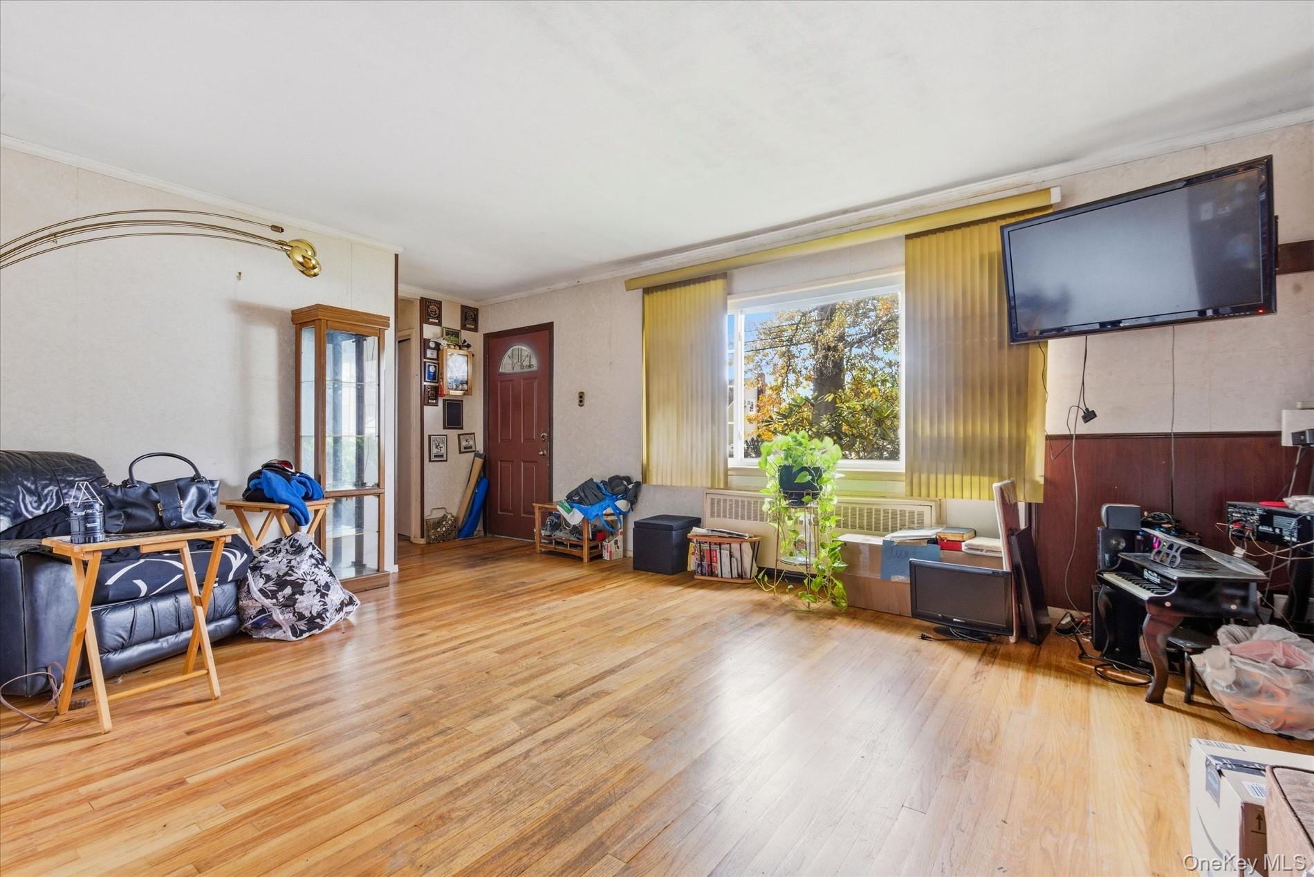 519 Chester Street, Uniondale, NY 11553