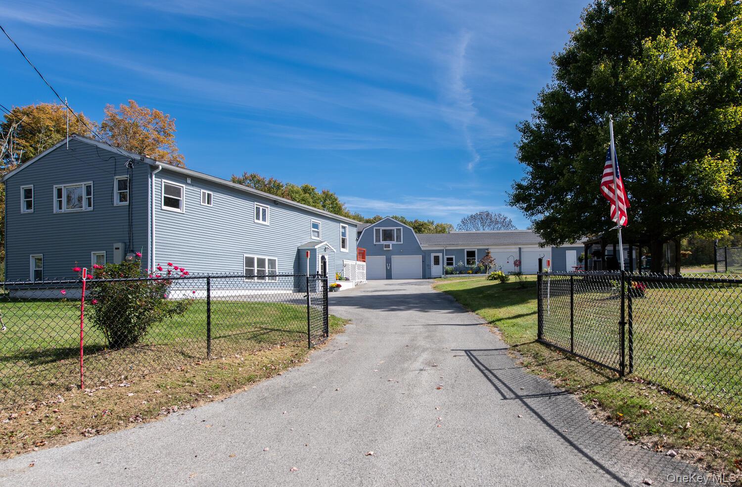 352-354 Ruskey Lane, Hyde Park, NY 12538