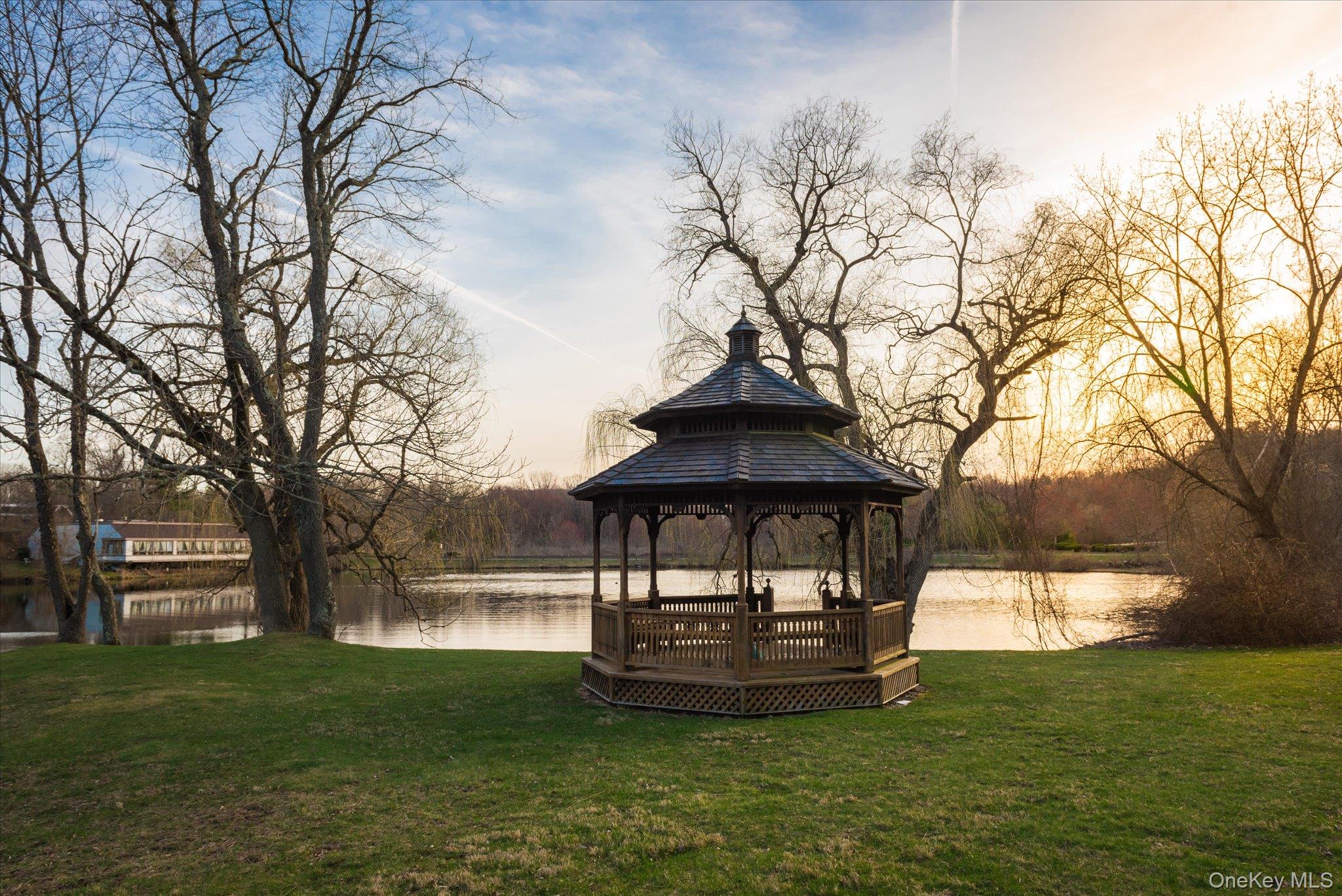 262 Heritage Hills # B, Somers, NY 10589