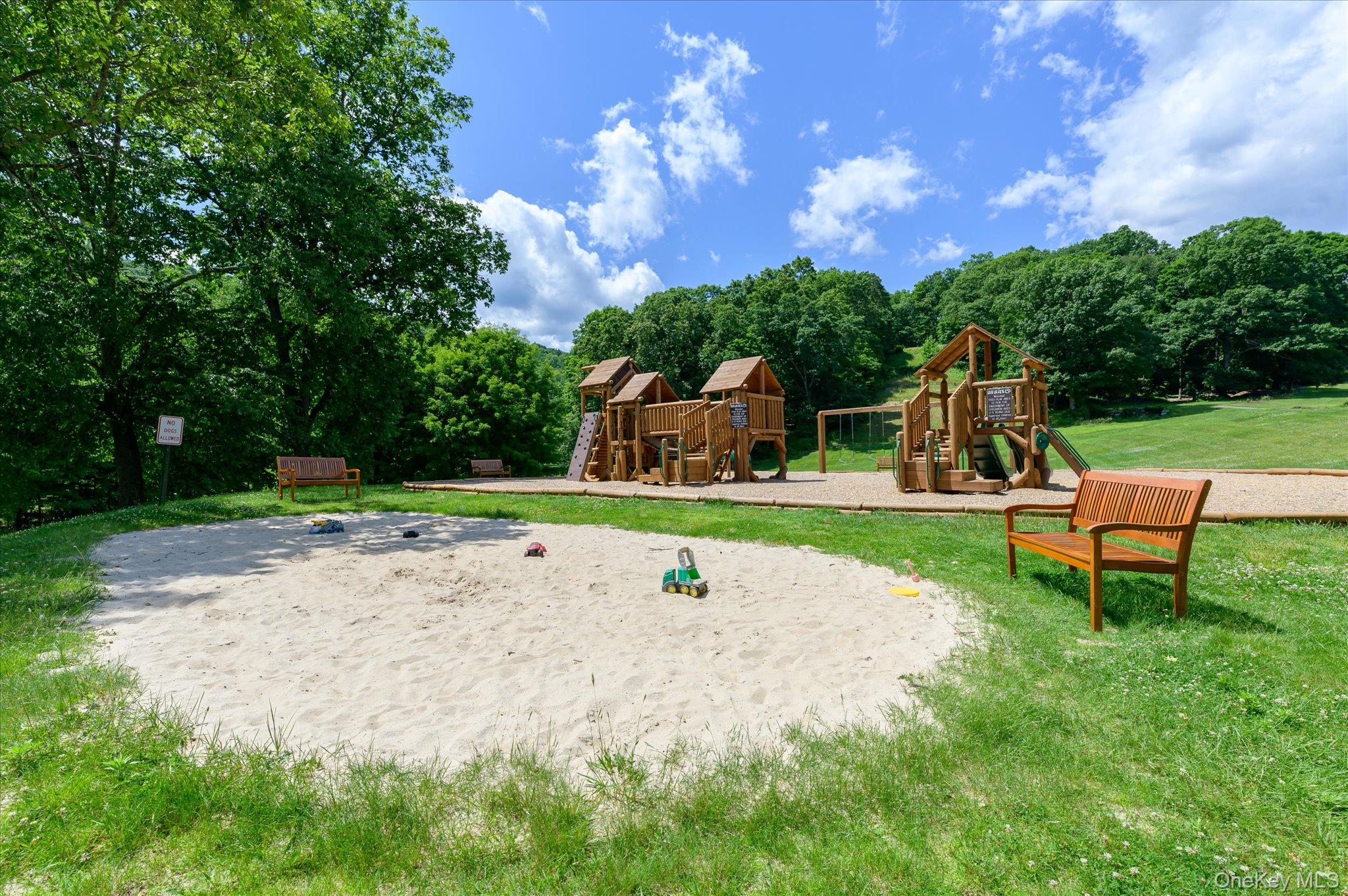 262 Heritage Hills # B, Somers, NY 10589