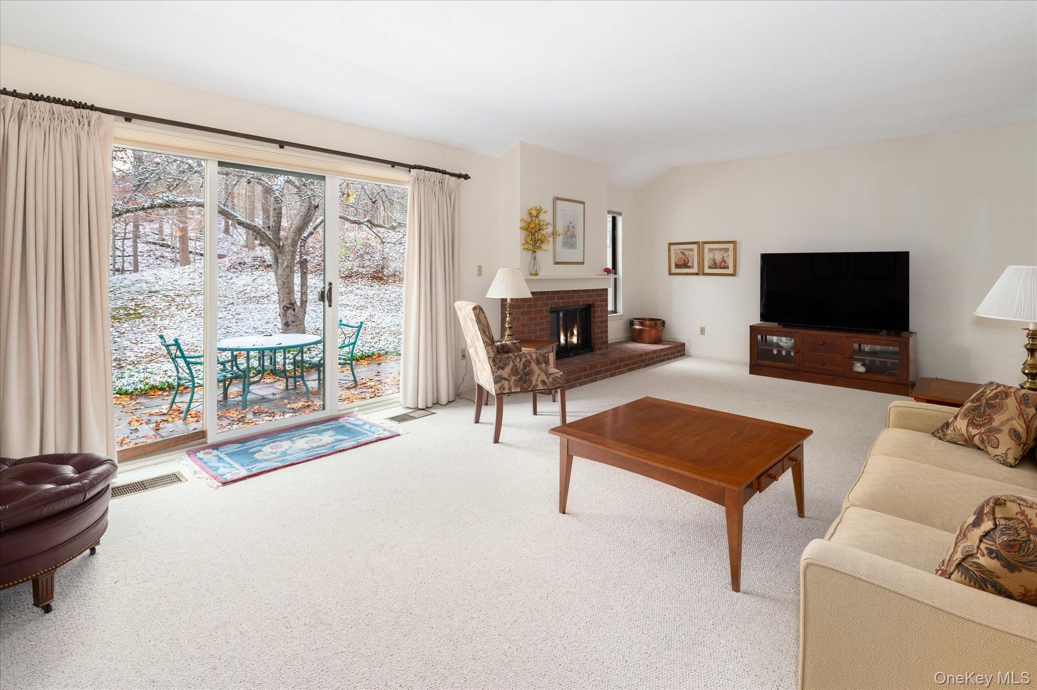 262 Heritage Hills # B, Somers, NY 10589