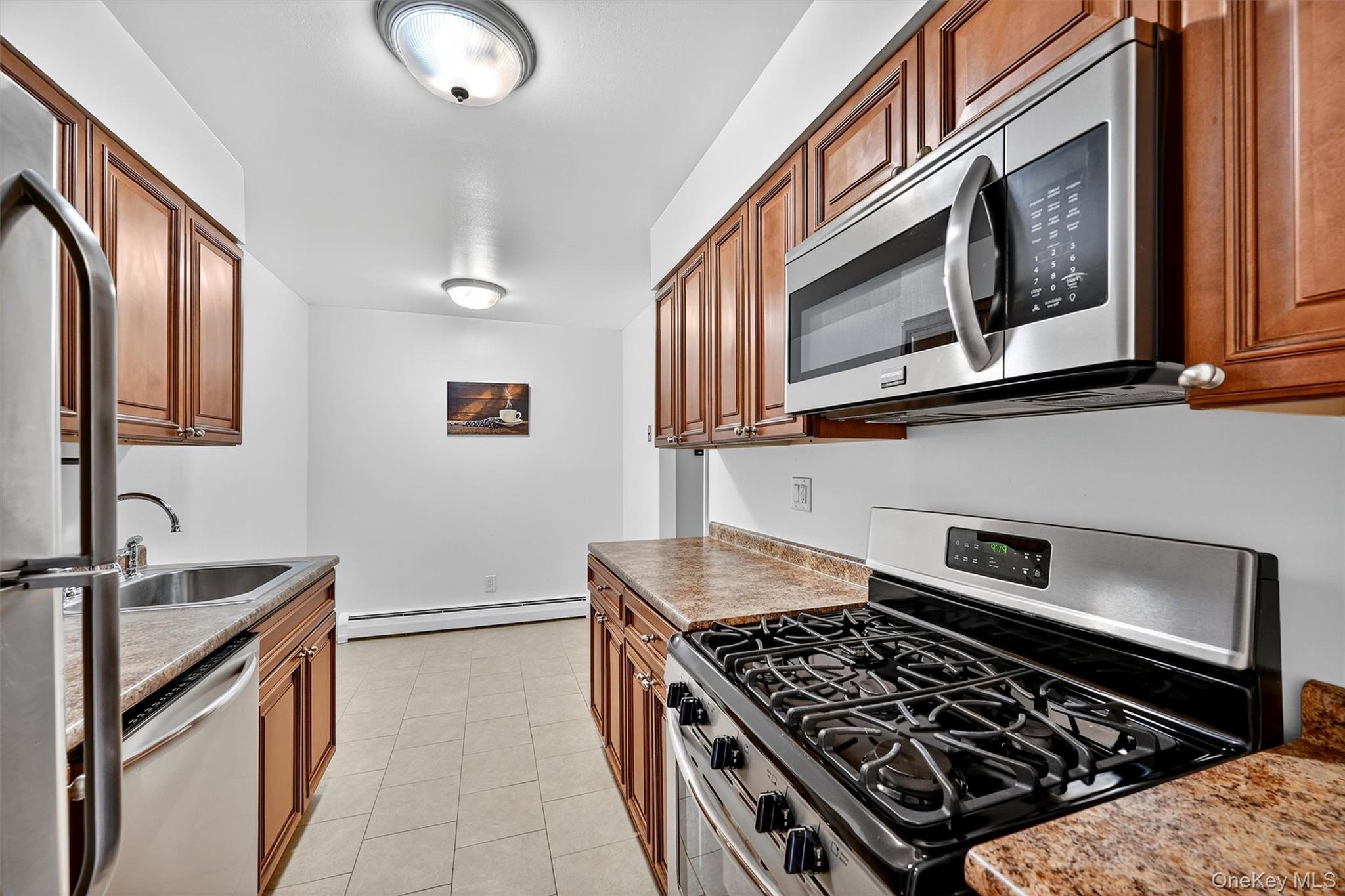 14 Charles Lane # 2B, Pomona, NY 10970