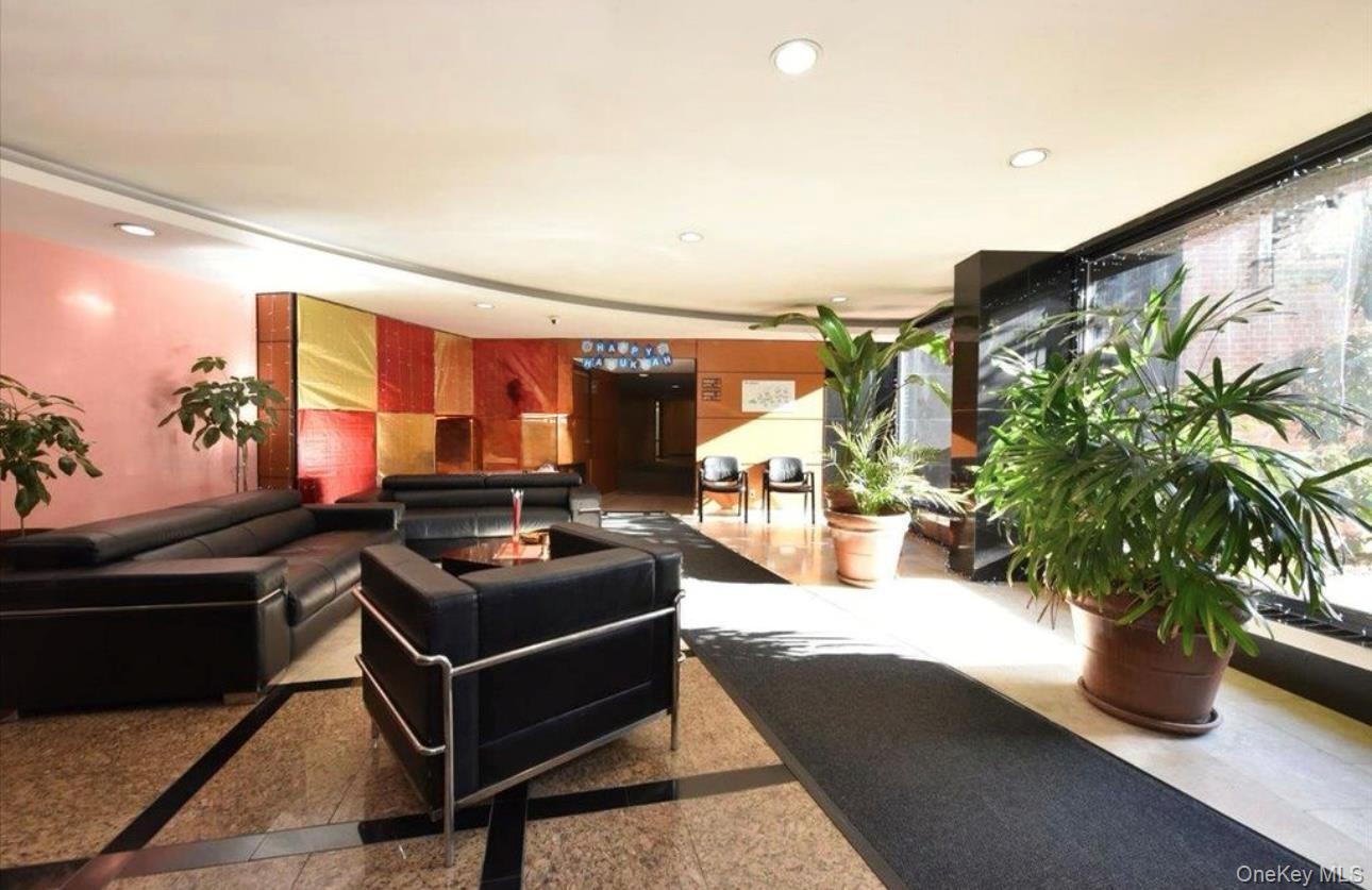 139-15 83 Avenue # 409, Briarwood, NY 11435